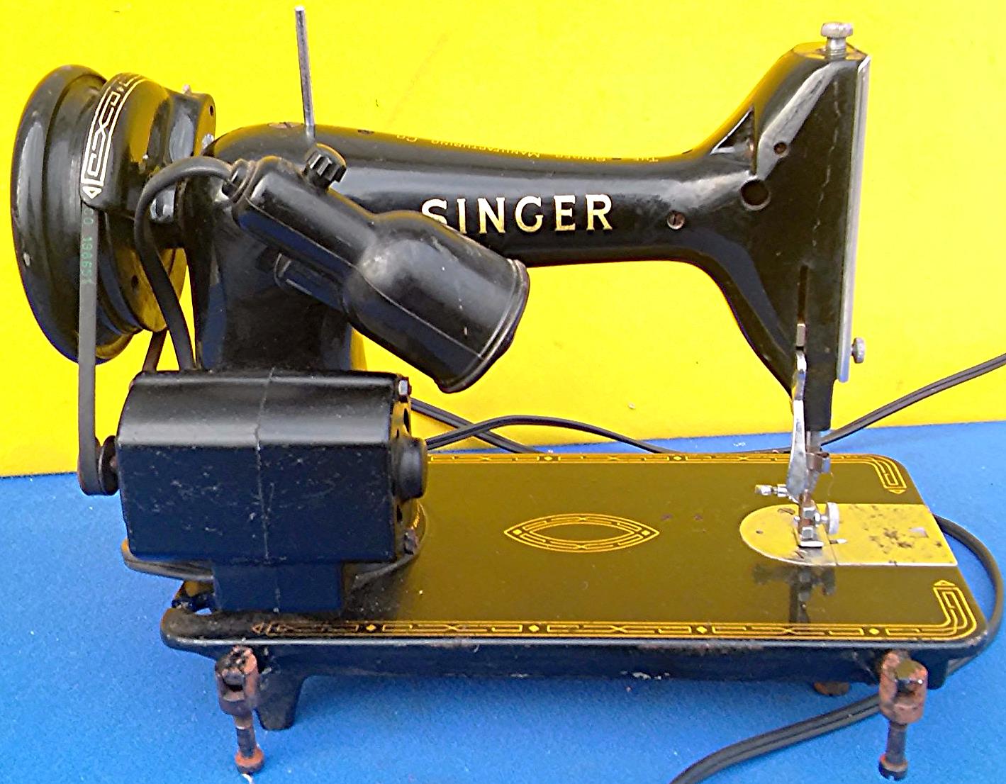 1955 SINGER MODEL 99K SEWING MACHINE EK966509 PERFECT WATCH VIDEO FREESHIP