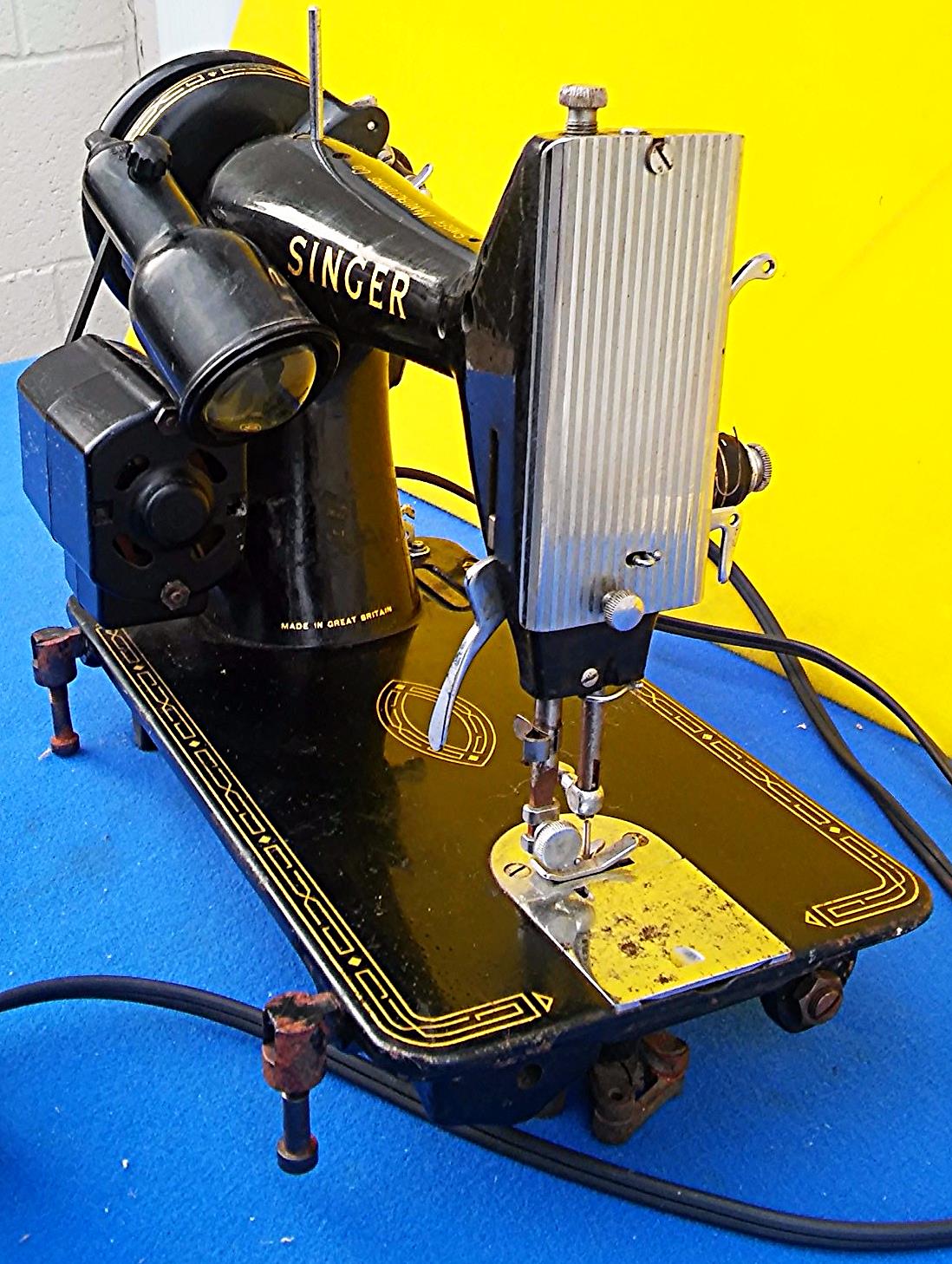 1955 SINGER MODEL 99K SEWING MACHINE EK966509 PERFECT WATCH VIDEO FREESHIP