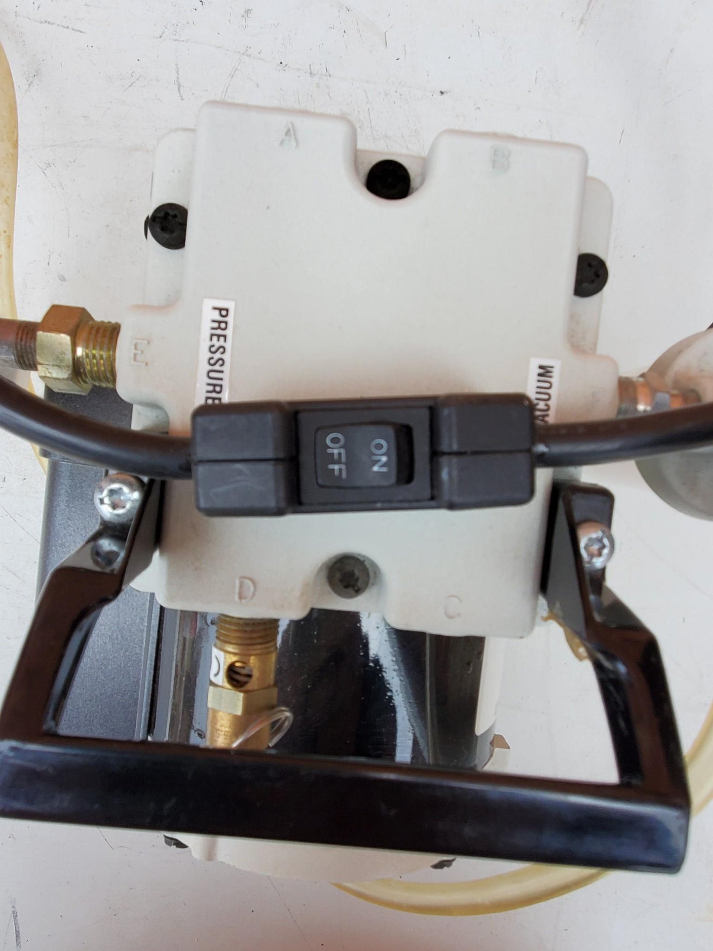 RIETSCHLE THOMAS 2545B-01 DRY VACUUM PUMP 100% WARRANTY WATCH VIDEO FREE SHIP