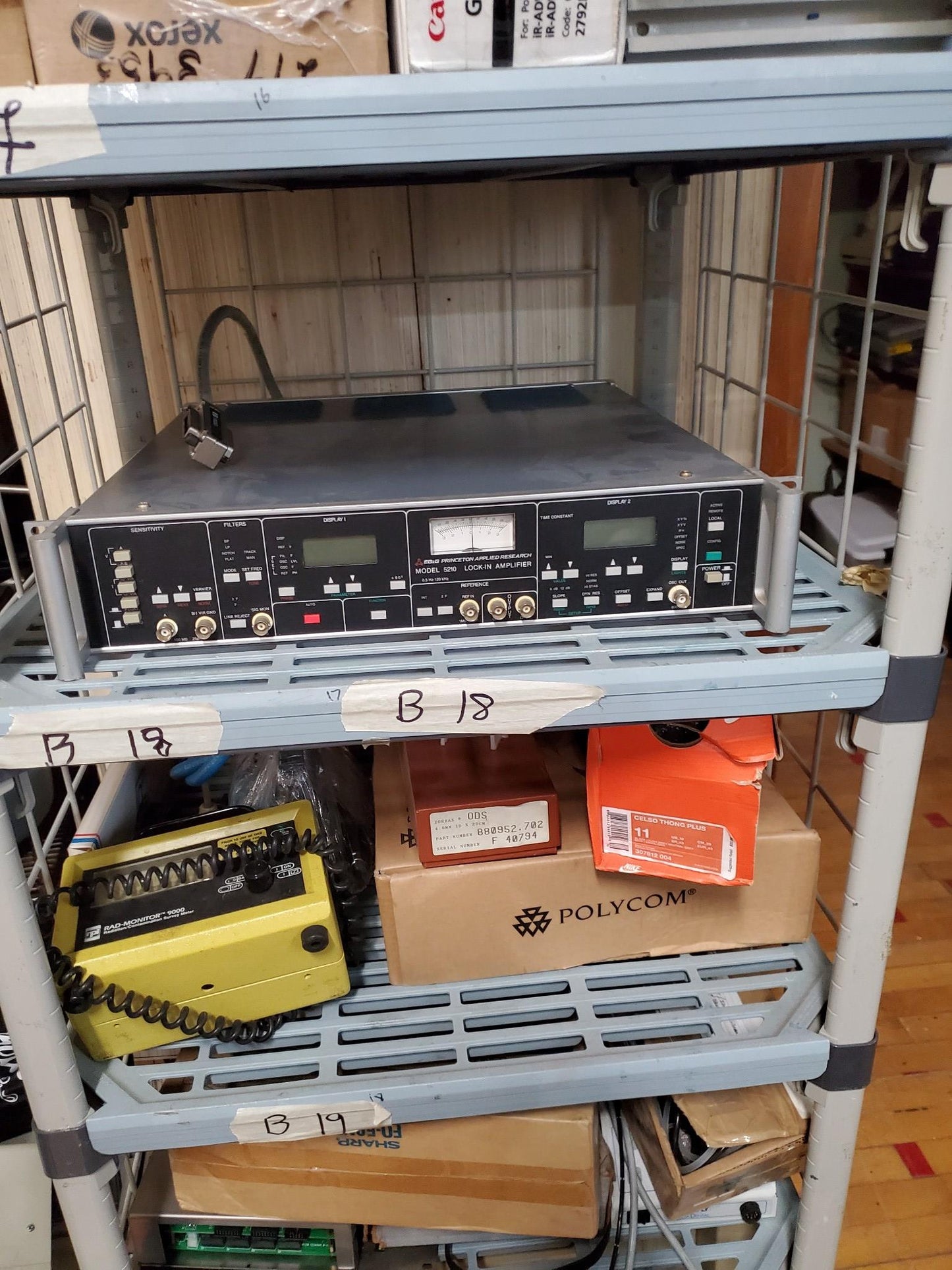 EG&G PRINCETON APPLIED RESEARCH 5210 DUAL PHASE LOCK-IN AMPLIFIER WATCH VIDEO