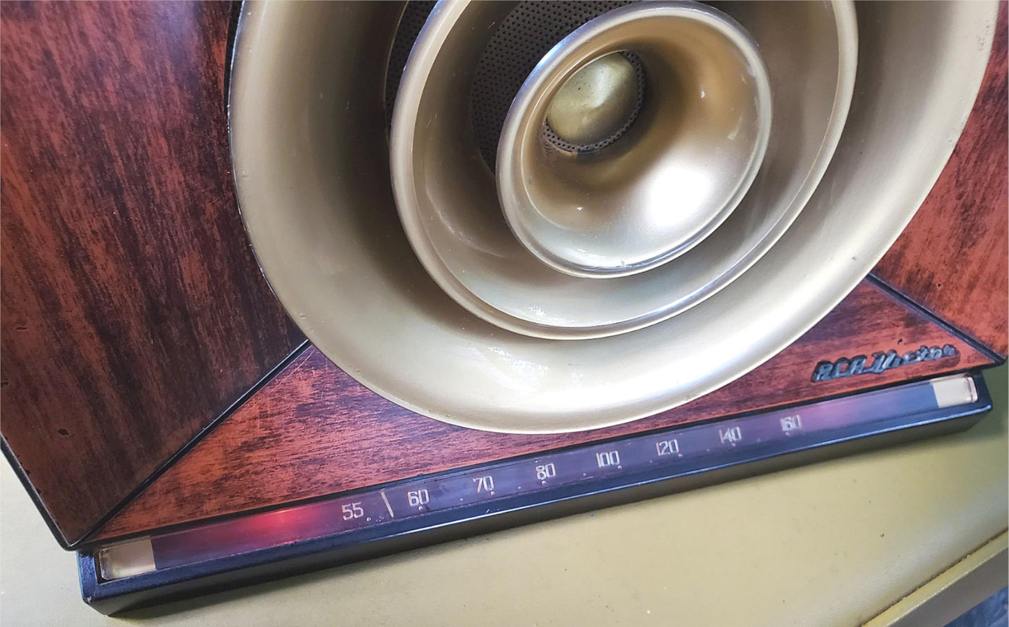 1949 VINTAGE BAKELITE RCA VICTOR 9-X-571 RADIO RESTORED WATCH VIDEO FREESHIPPING