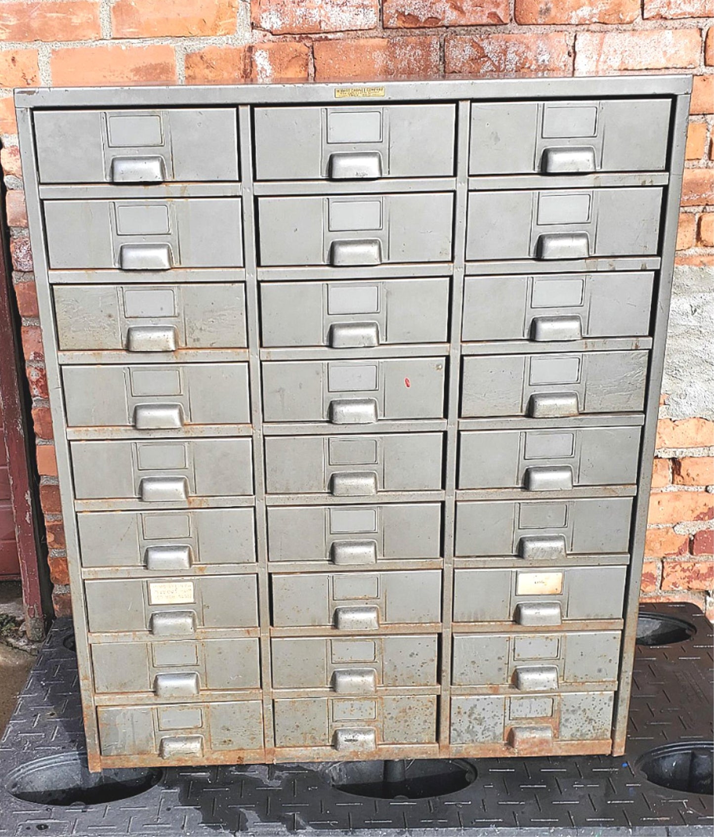 HOBART 1950's COLLECTIBLE 27 DRAWER BIN CABINET TOOL WINE STORAGE FREE SHIPPING