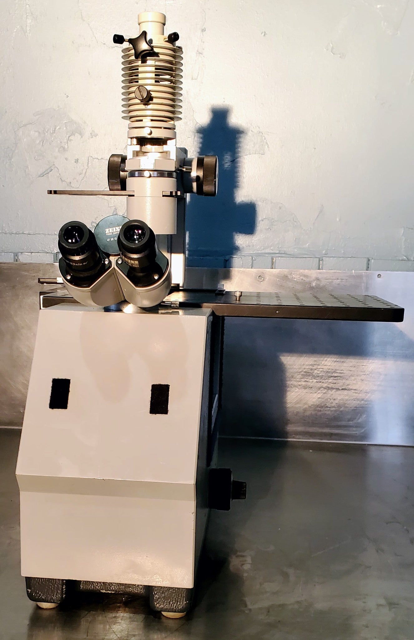 ZEISS IM INVERTED MICROSCOPE 3 OBJECTIVES 100% WORKING FREE SHIP WATCH VIDEO