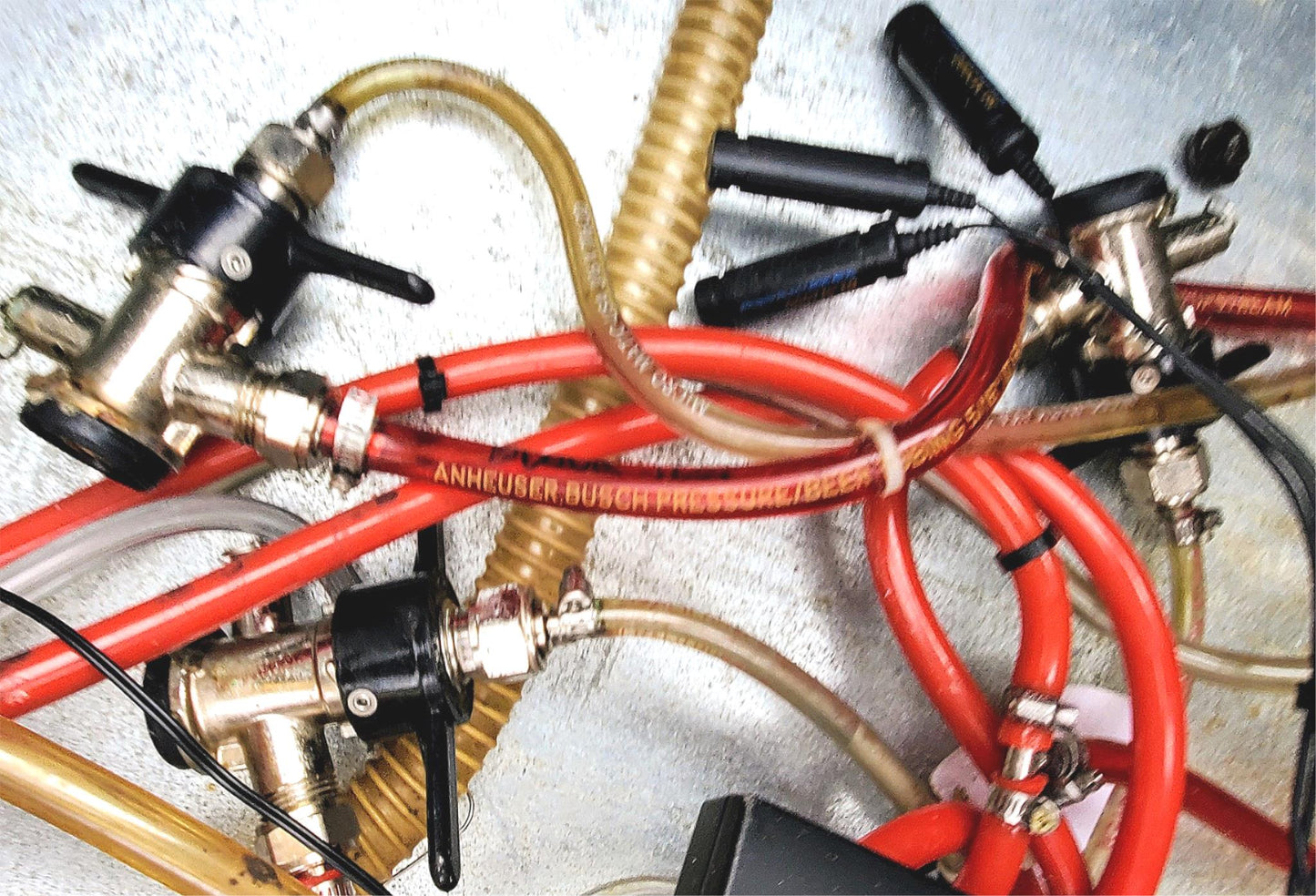 3 BLM 2000 ELECTRONIC BEER LINE MAINT CLEANING KEG COUPLER TRIPLE TAP DRAFT BEER