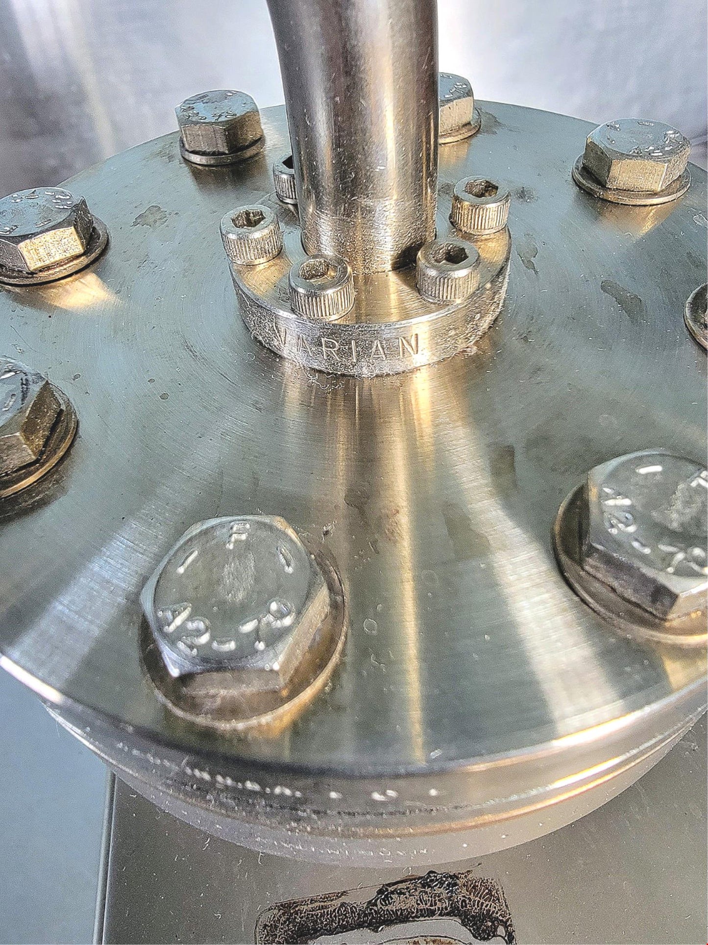 VARIAN V30T 911-5032 TRIODE SPUTTER MOLECULLAR ION PUMP w/ ACCESSORIES FREE SHIP