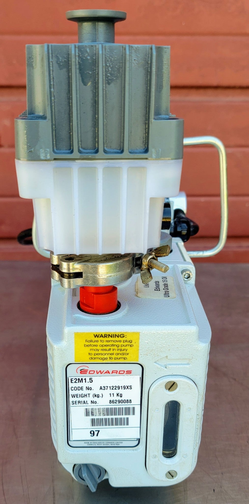 230Volt EDWARDS 1.5 E2M1.5 ROTARY VANE VACUUM PUMP wMANUAL WATCH VIDEO FREE SHIP