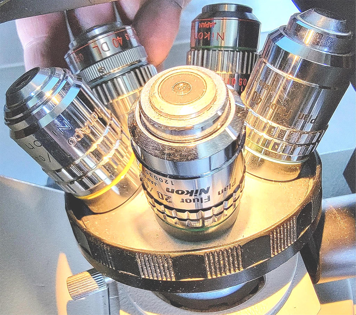 PERFECT NIKON DIAPHOT PHASE CONTRAST INVERTED MICROSCOPE 5OBJECTIVE WATCHVIDEO