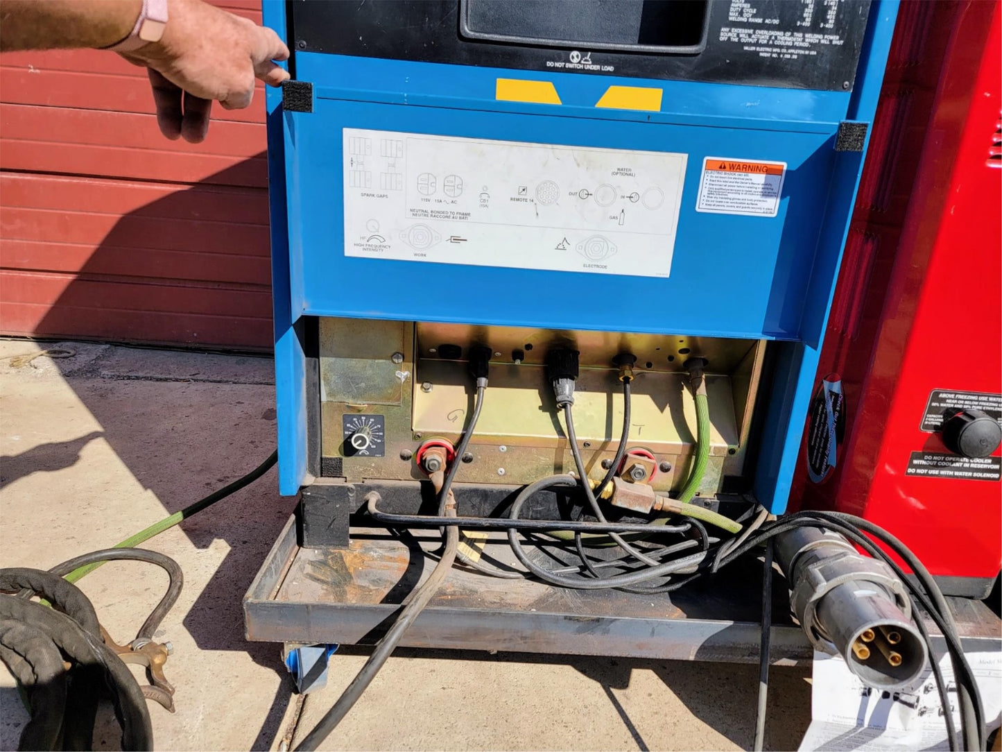 1PHASE MILLER TURNKEY SYNCROWAVE 351 TIG WELD / COOLARC 40 FREE SHIP