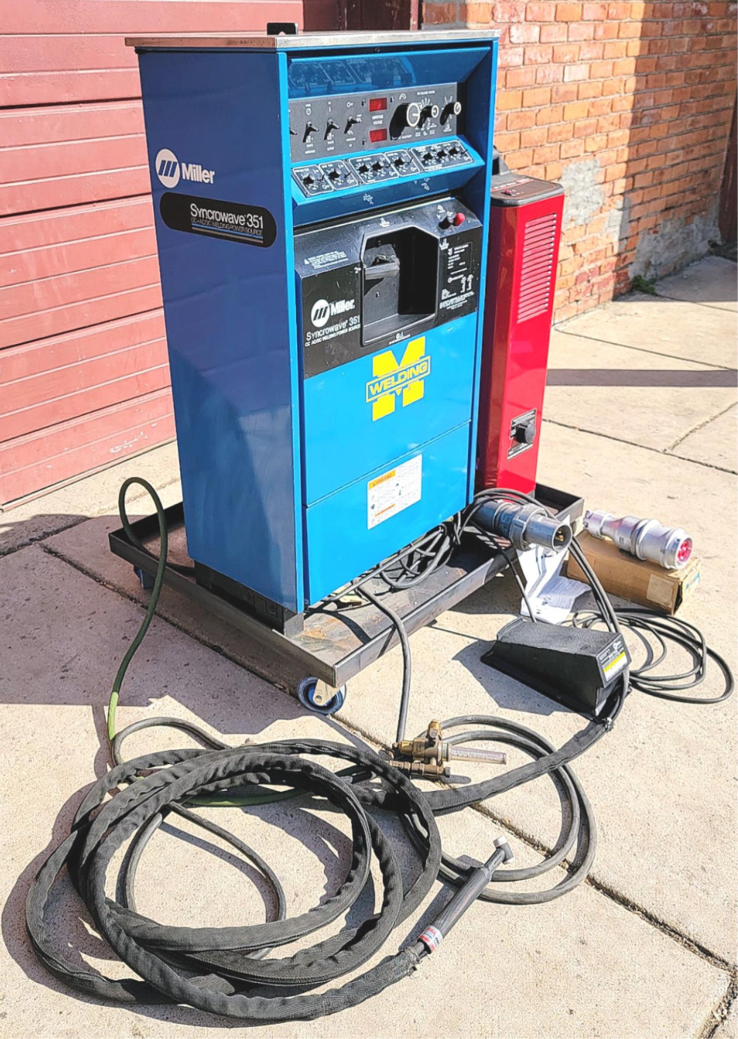 1PHASE MILLER TURNKEY SYNCROWAVE 351 TIG WELD / COOLARC 40 FREE SHIP