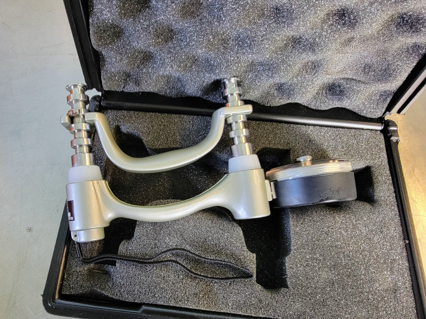 100% JAMAR 5030 J1 HYDRAULIC HAND DYNAMOMETER with CASE 0 - 200 Lbs FREESHIP
