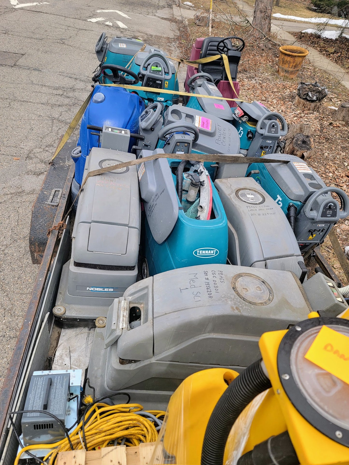 NAO FACA ESSE LEILA / LCN LOCK EQUALIZER LOT VARIOUS