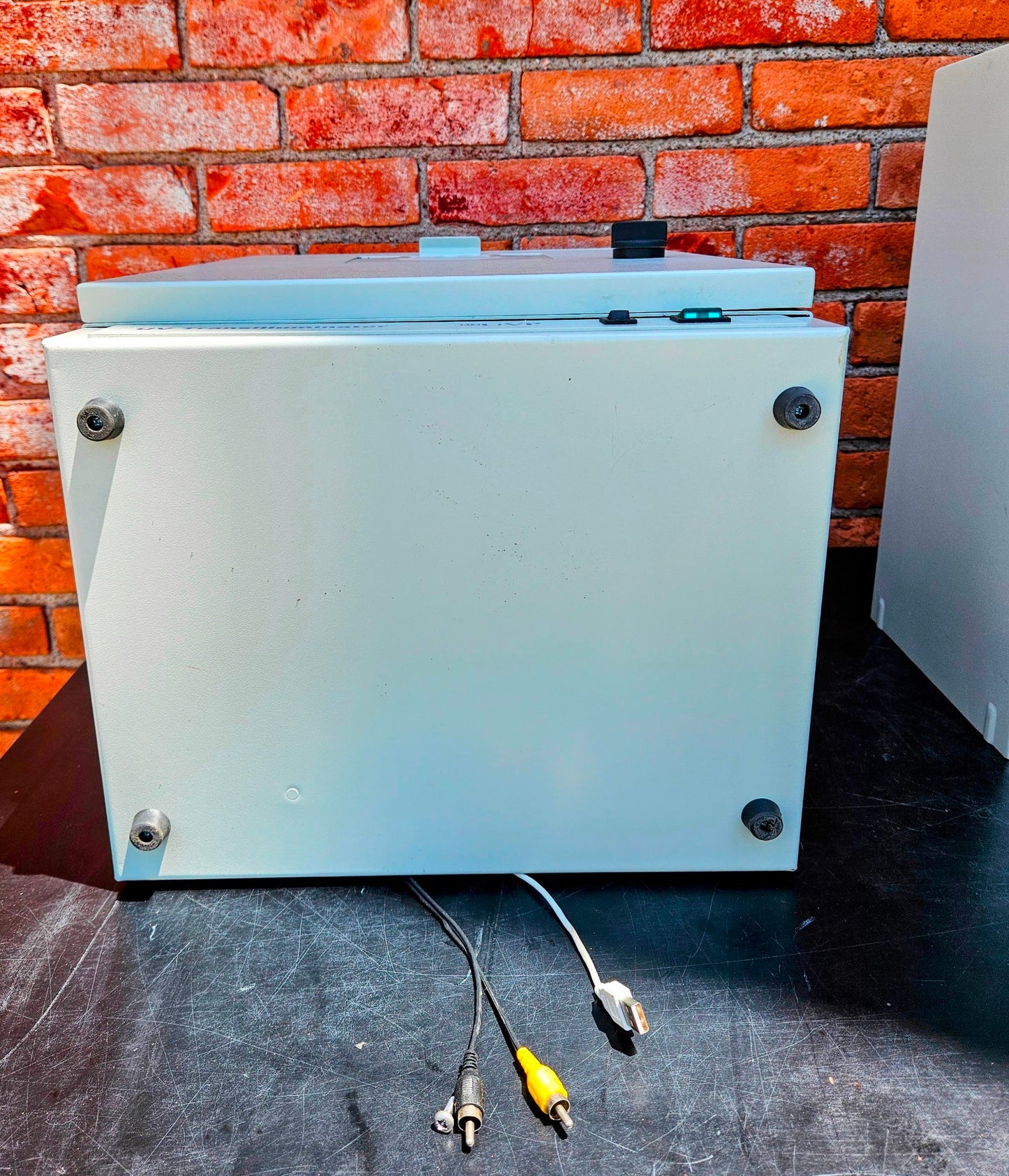 UVP MULTIDOC-IT DIGITALIMAGE SYSTEM MINI DARKROOM CANON TV ZOOM J6x11 MACRO LENS