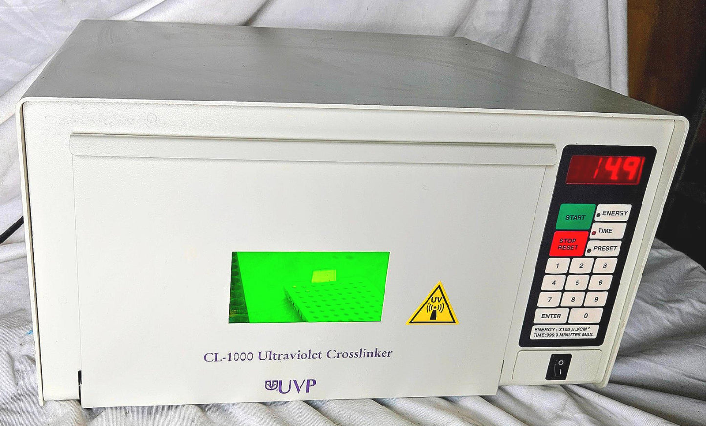 WARRANTY* UVP CL-1000 ULTRAVIOLET CROSSLINKER with OPERATIONAL MANUAL WATCHVIDEO