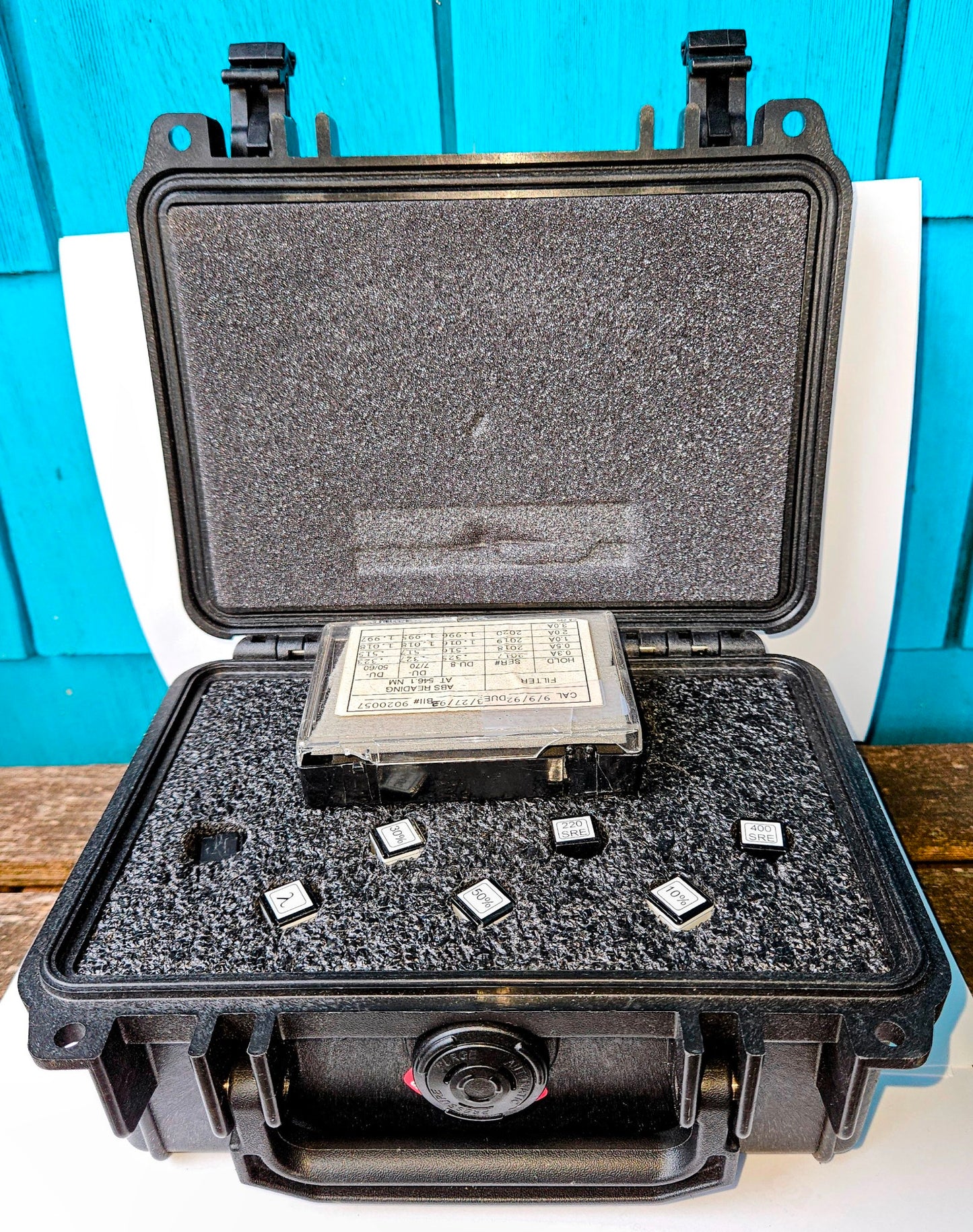 THERMO FISHER STANDARDS 2 CALIBRATION KIT 840 SPECTRONIC PHOTOMETRIC CUVETTE Vis