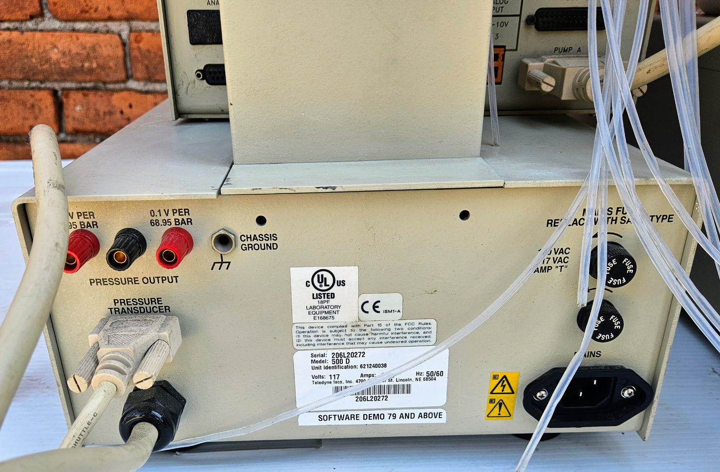 (Does Power On Fine) ISCO 500D SYRINGE PUMP with COMBIFLASH OPTIX 10 WATCH VIDEO
