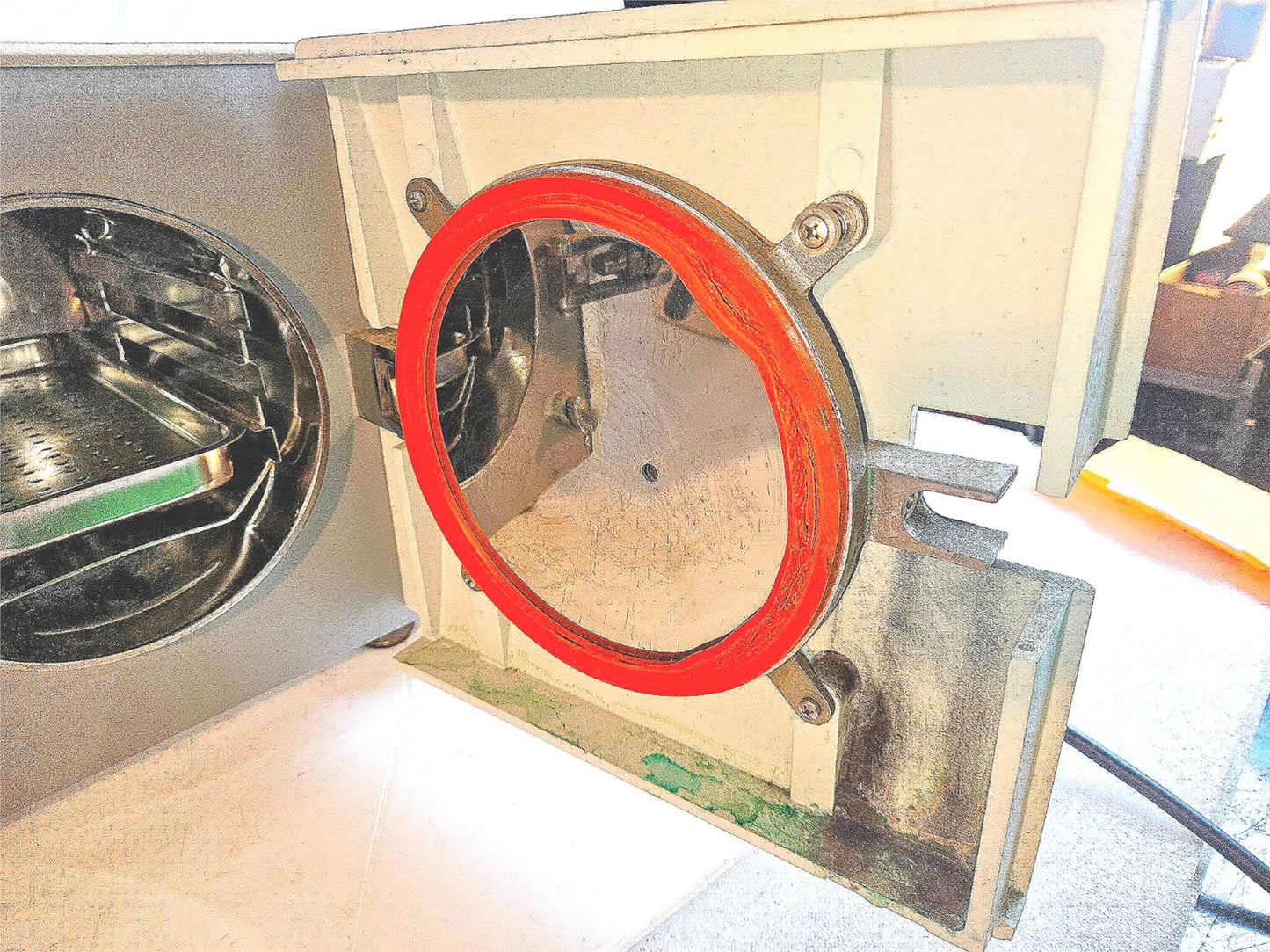 120-DAY-WARRANTY TUTTNAUER® 1730M AUTOCLAVE STEAM STERILIZER with TRAY FREE SHIP