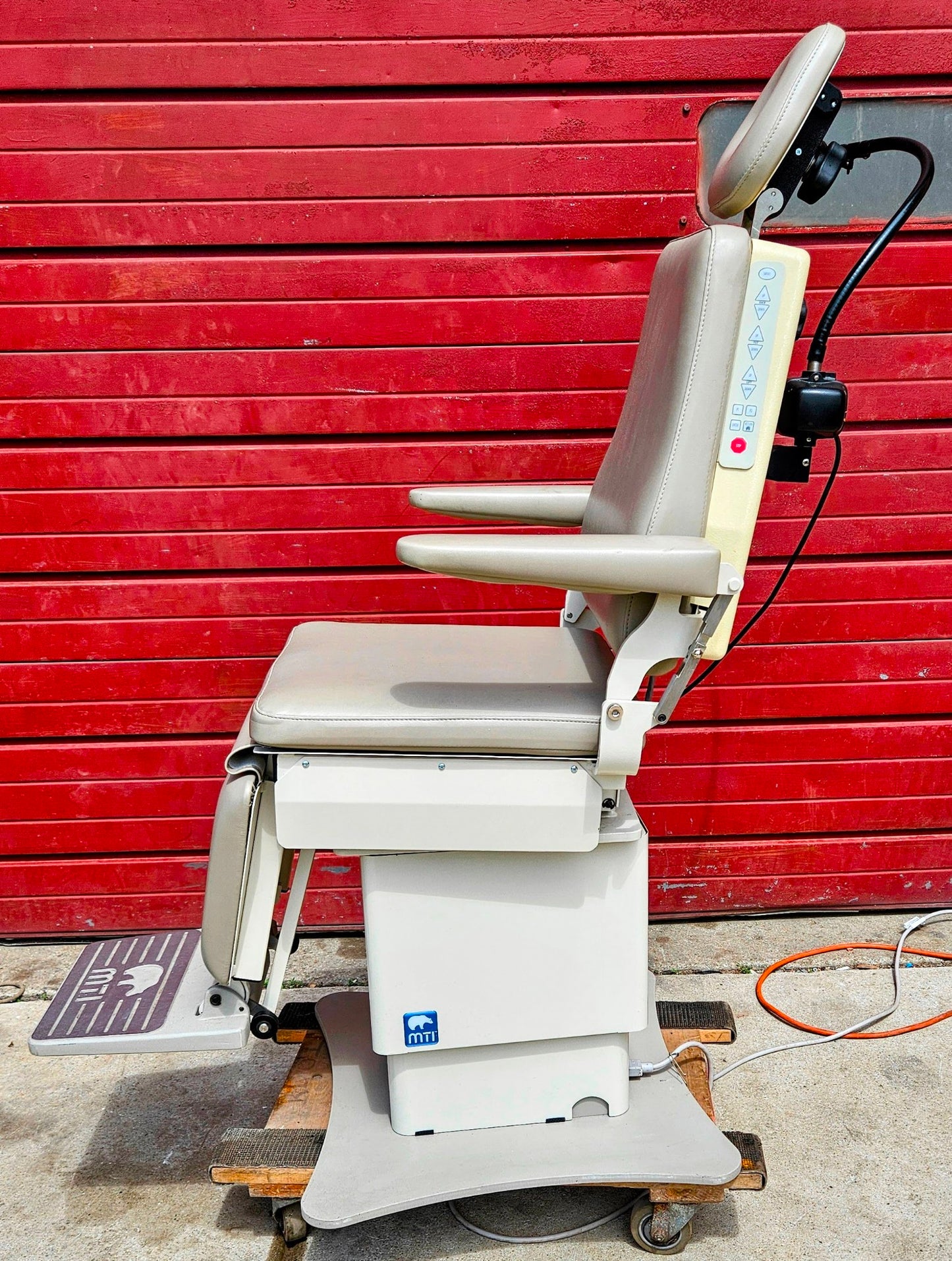 120-DAY-WARRANTY MTI® 424-115 PROCEDURE POWER CHAIR & LIGHT WATCH VIDEO FREESHIP