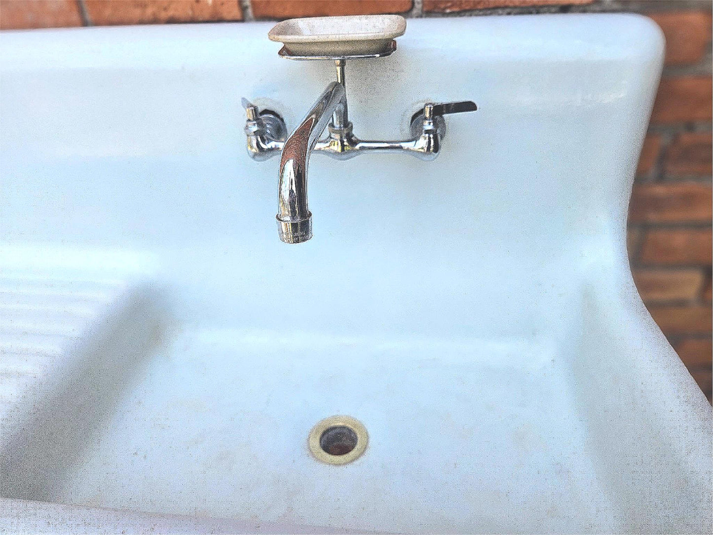 20's RECLAIMED 52"x42"x19" CAST IRON FARM PEG-LEG PEDESTAL FAUCET SINK FREE SHIP