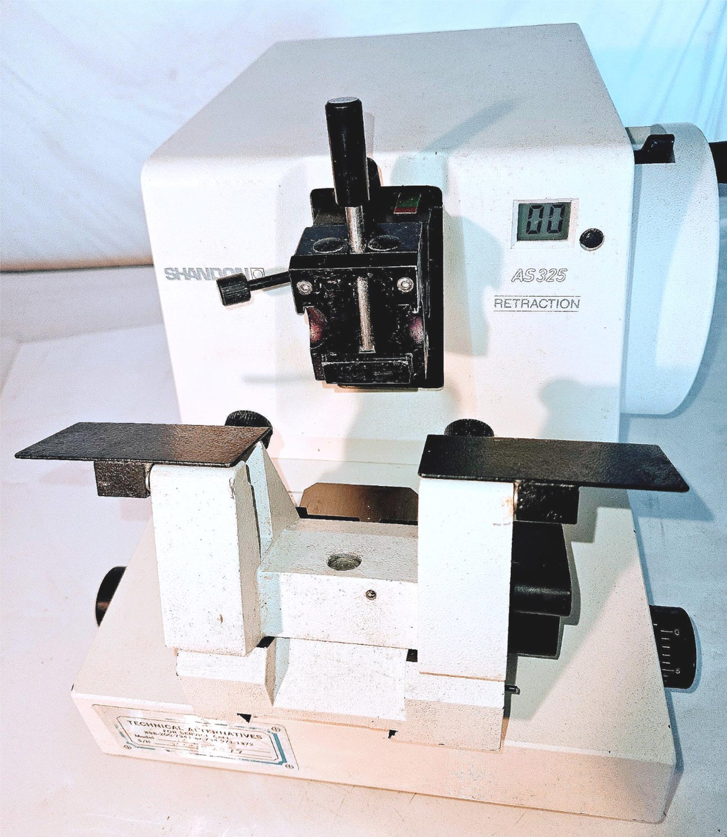 120DAYWARRANTY SHANDON RETRACTION AS325 MICROTOME MANUAL BONUS TISSUE-TEK BLADE