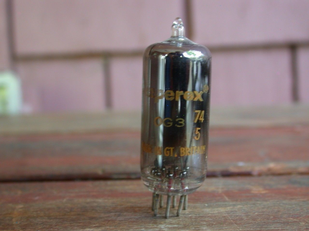 TWO AMPEREX OG3 74 5 VACUUM TUBE TUBES MADE IN GREAT BRITAIN