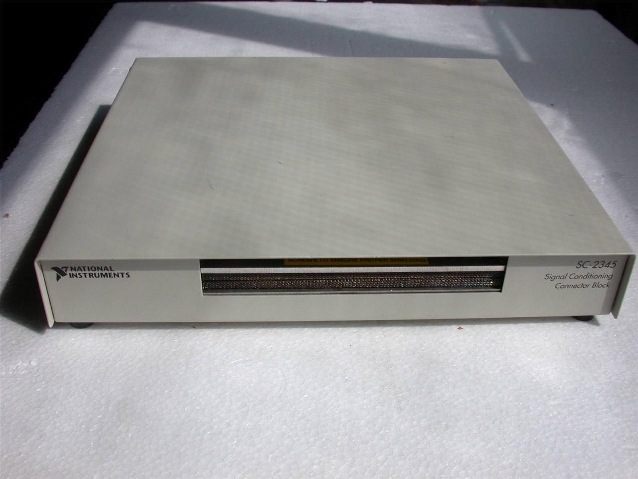 NATIONAL INSTRUMENTS SC-2345 shielded Carrier with Configurable Connectors