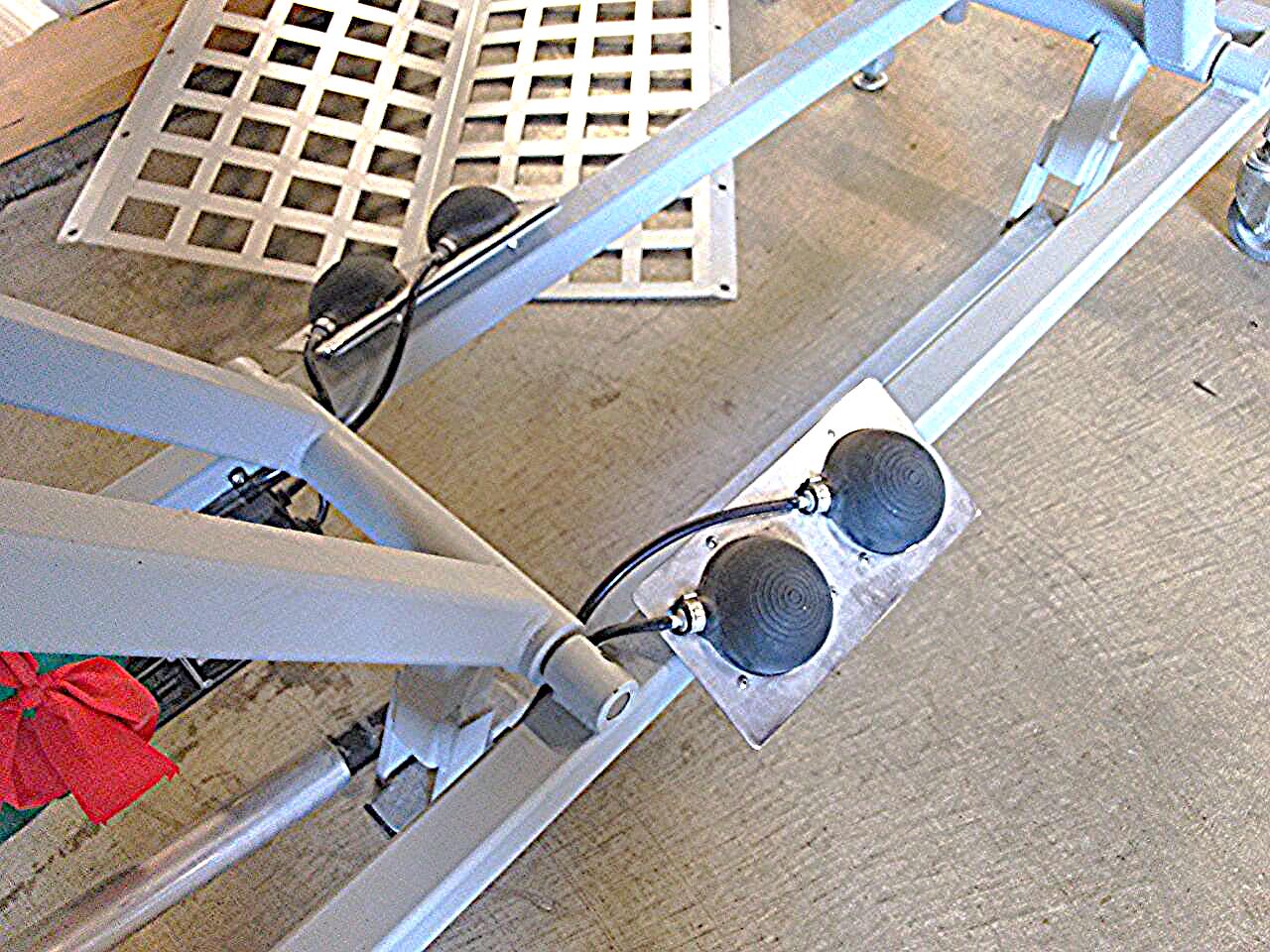 ORTHOPEDIC PARIS HI LO POWER Activator Technic Elevation CHIROPRACTIC EXAM TABLE