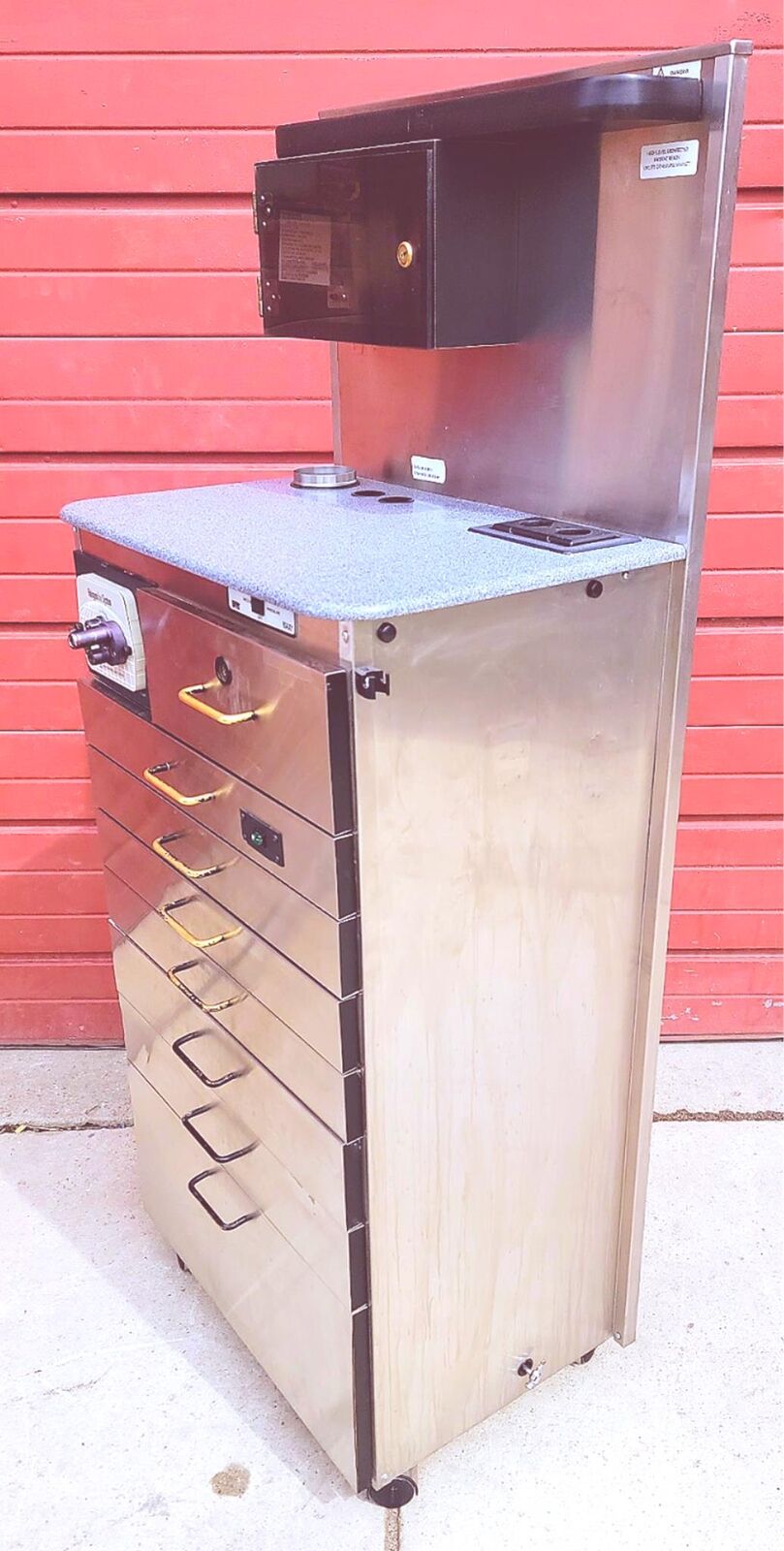 WARRANTY SMR MAXI ENT MEDICAL TREATMENT CABINET & 2GAST VACUUM PUMPS WATCH-VIDEO