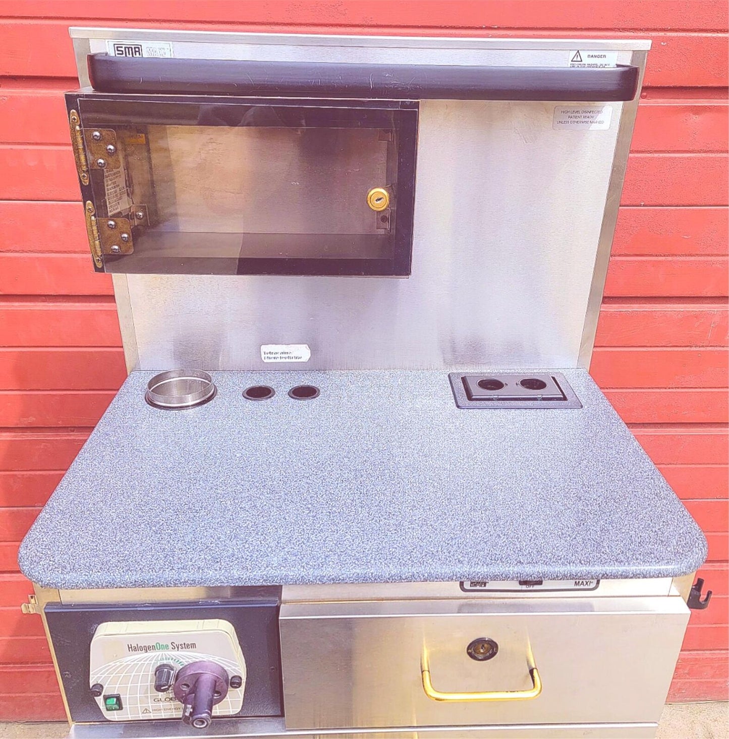 WARRANTY SMR MAXI ENT MEDICAL TREATMENT CABINET & 2GAST VACUUM PUMPS WATCH-VIDEO