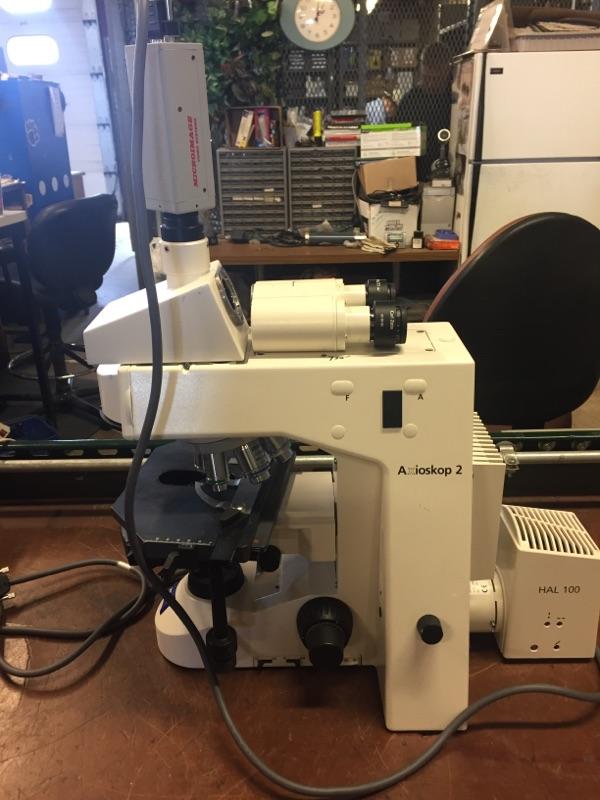 ZEISS AXIOSKOP-2 MICROSCOPE 3 OBJECTIVES & LIGHT SOURCE FREESHIP