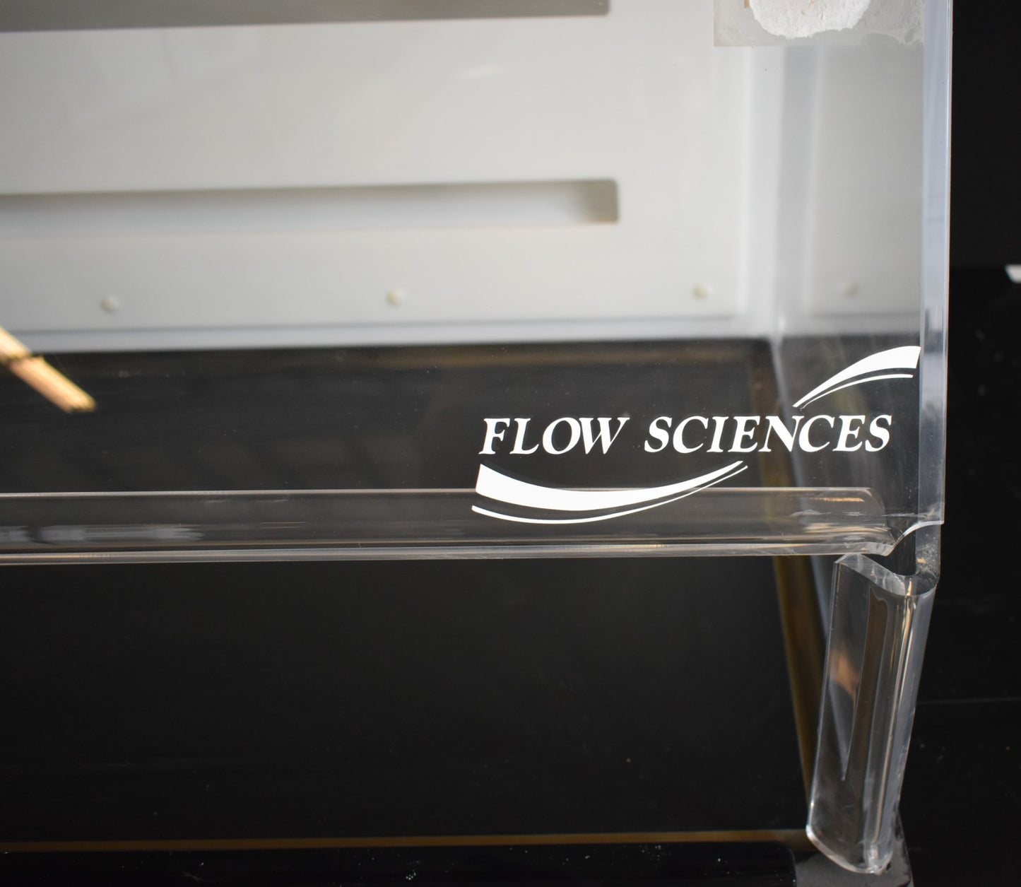 (2) FLOW SCIENCES VBSE VENTED 3ft SAFETY ENCLOSURE FUME HOOD
