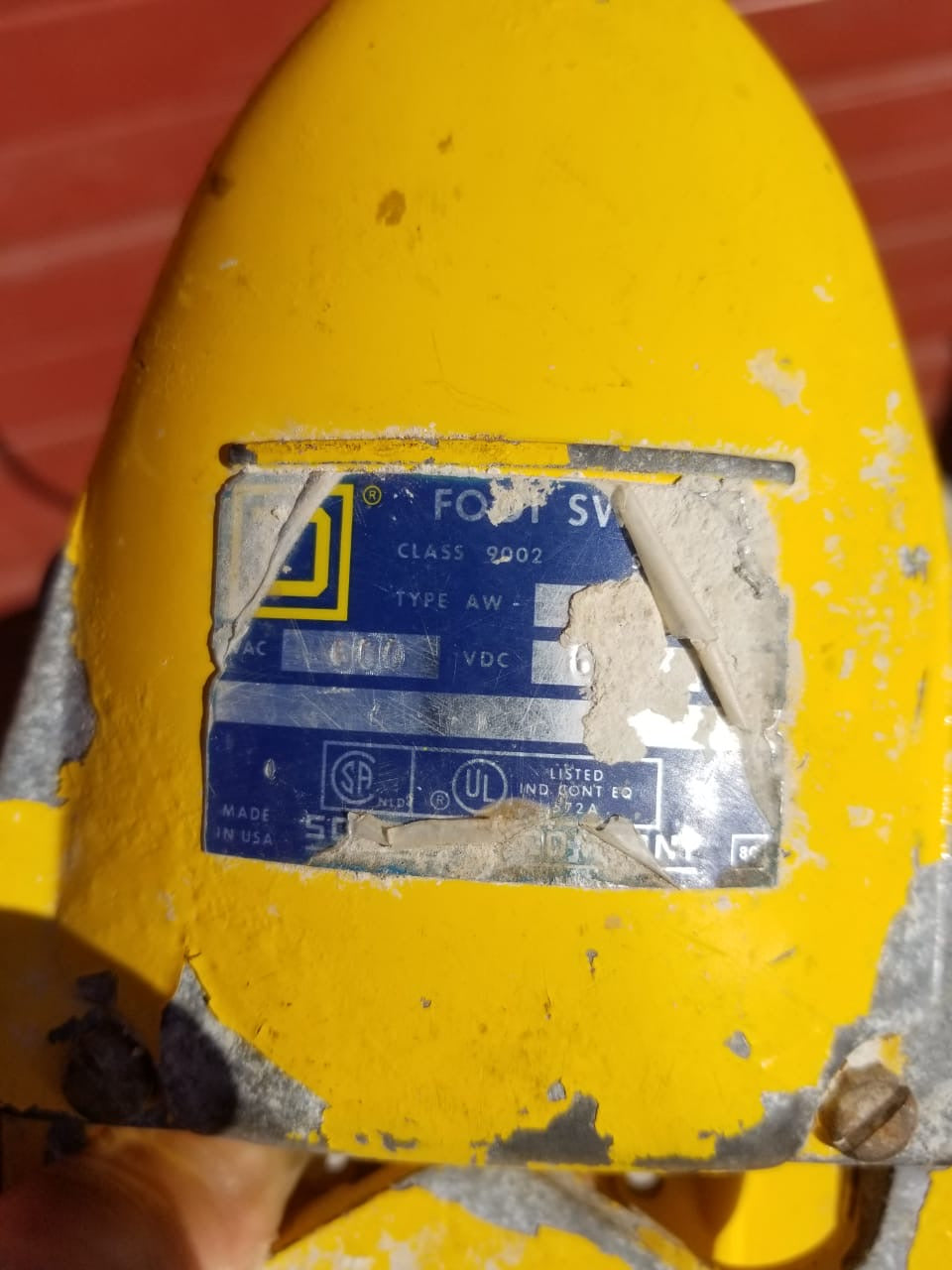 SQUARE D TYPE600 MOMENTARY ACTION FOOT REMOTE SWITCH CLASS 9002 SERIESB FREESHIP