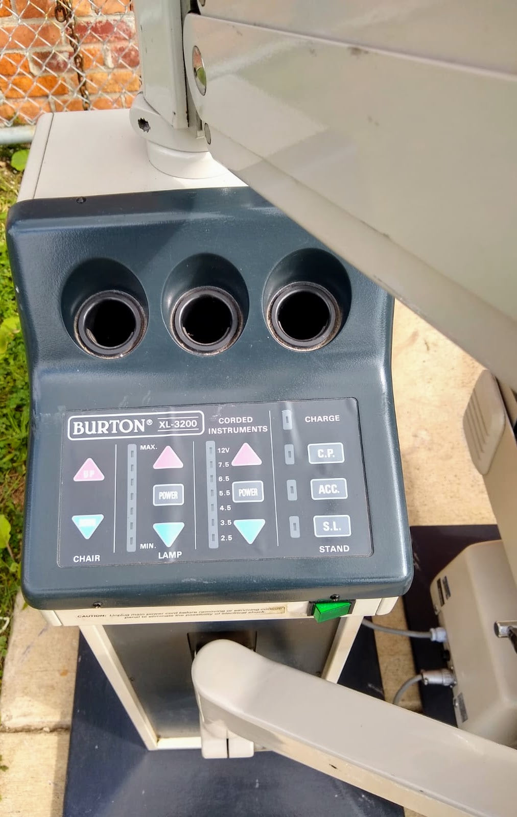 BURTON XL3200 OPHTHALMOLOGIC POWER EXAM CHAIR & INSTRUMENT STAND WATCH VIDEO