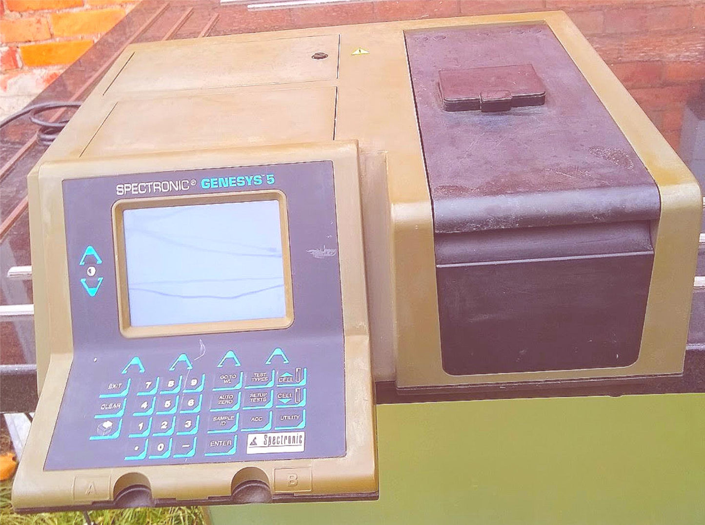 THERMO UV-Vis SPECTRONIC INSTRUMENTS GENESYS 5 SPECROPHOTOMETER FREESHIP