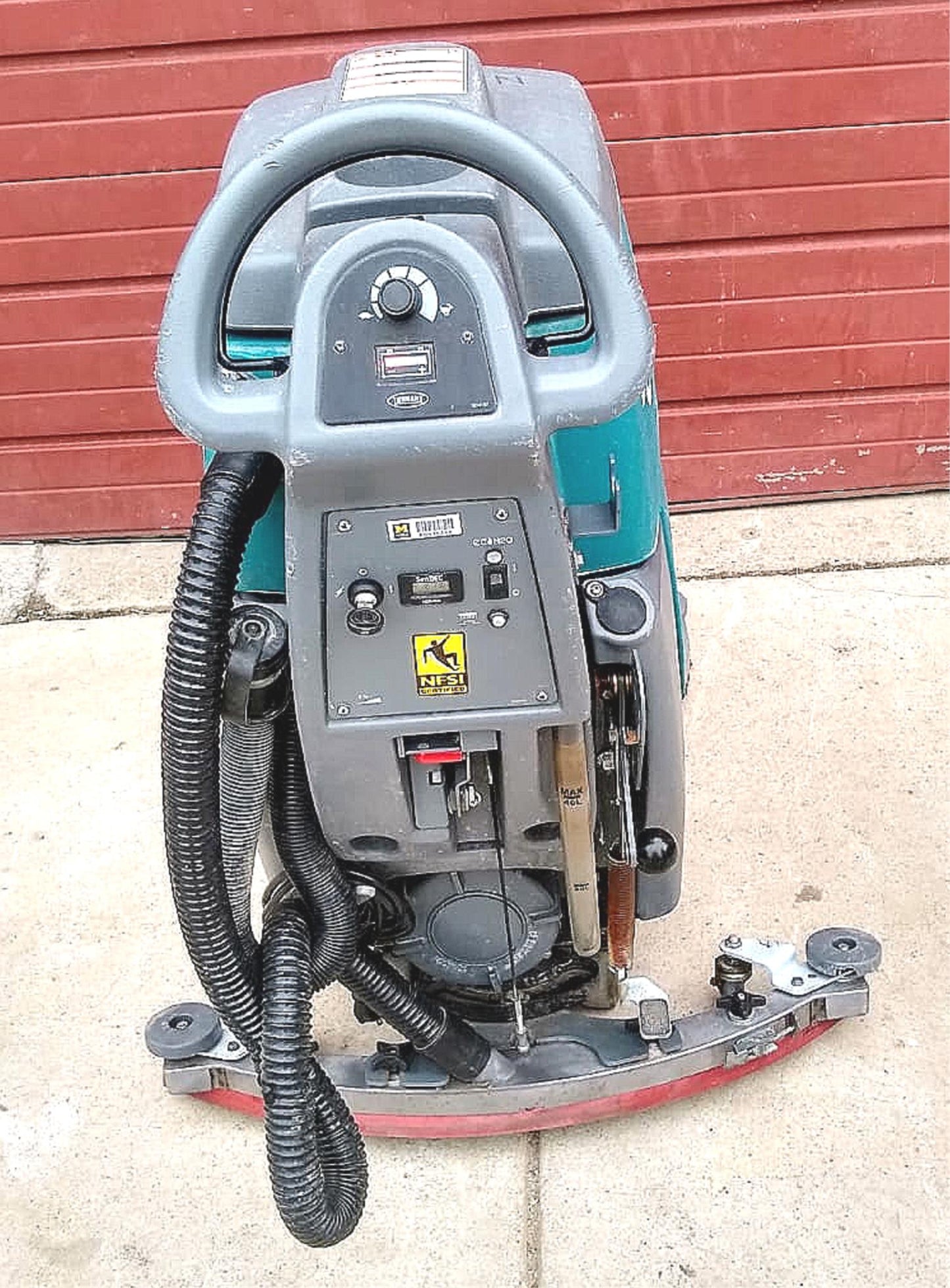 WARRANTY TENNANT T3 EC H2O FAST 20 WALKBEHIND BATTERY FLOOR SCRUBBER WATCH VIDEO