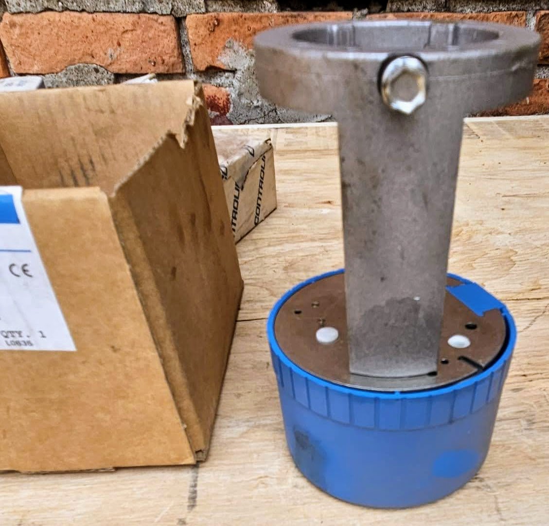 90-DAY-WARRANTY JOHNSON CONTROLS VA-7152-1001 ELECTRIC VALVE ACTUATOR FREE SHIP