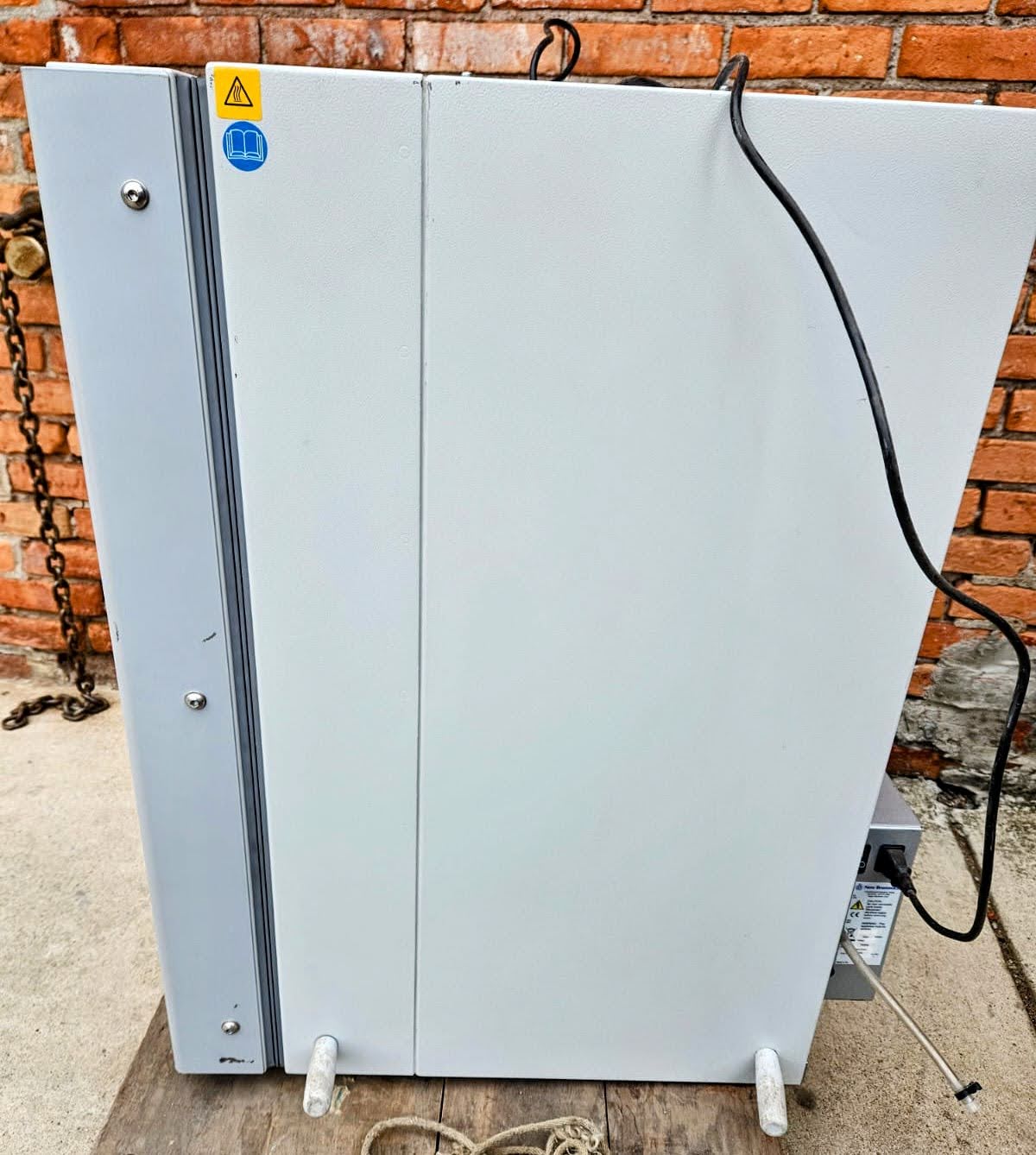 90-DAY-WARRANTY EPPENDORF™ NEW BRUNSWICK GALAXY® 170S CO2 INCUBATOR FREE-SHIP