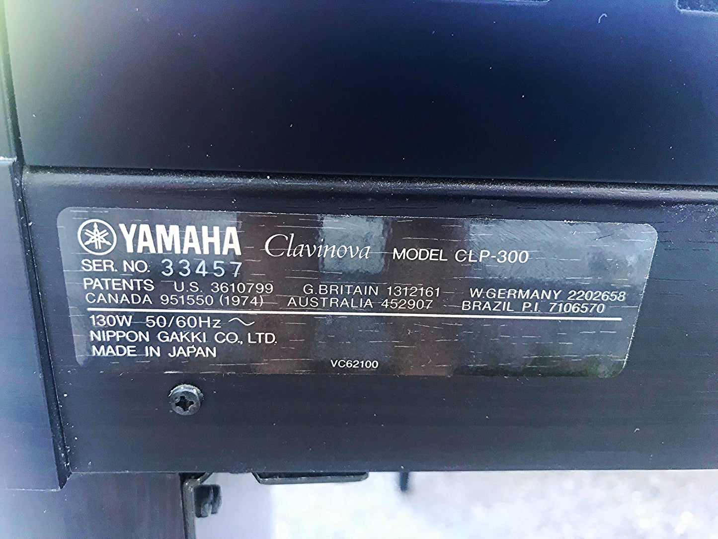 YAMAHA CLAVINOVA CLP-300 DIGITAL PIANO & BENCH WATCH VIDEO FREE SHIP