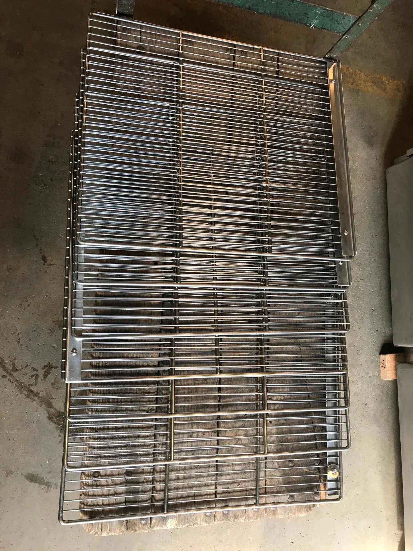 DELFIELD 3 TIER GLASS SPLIT DOOR PASS THROUGH REACH IN REFRIGERATOR FREESHIP