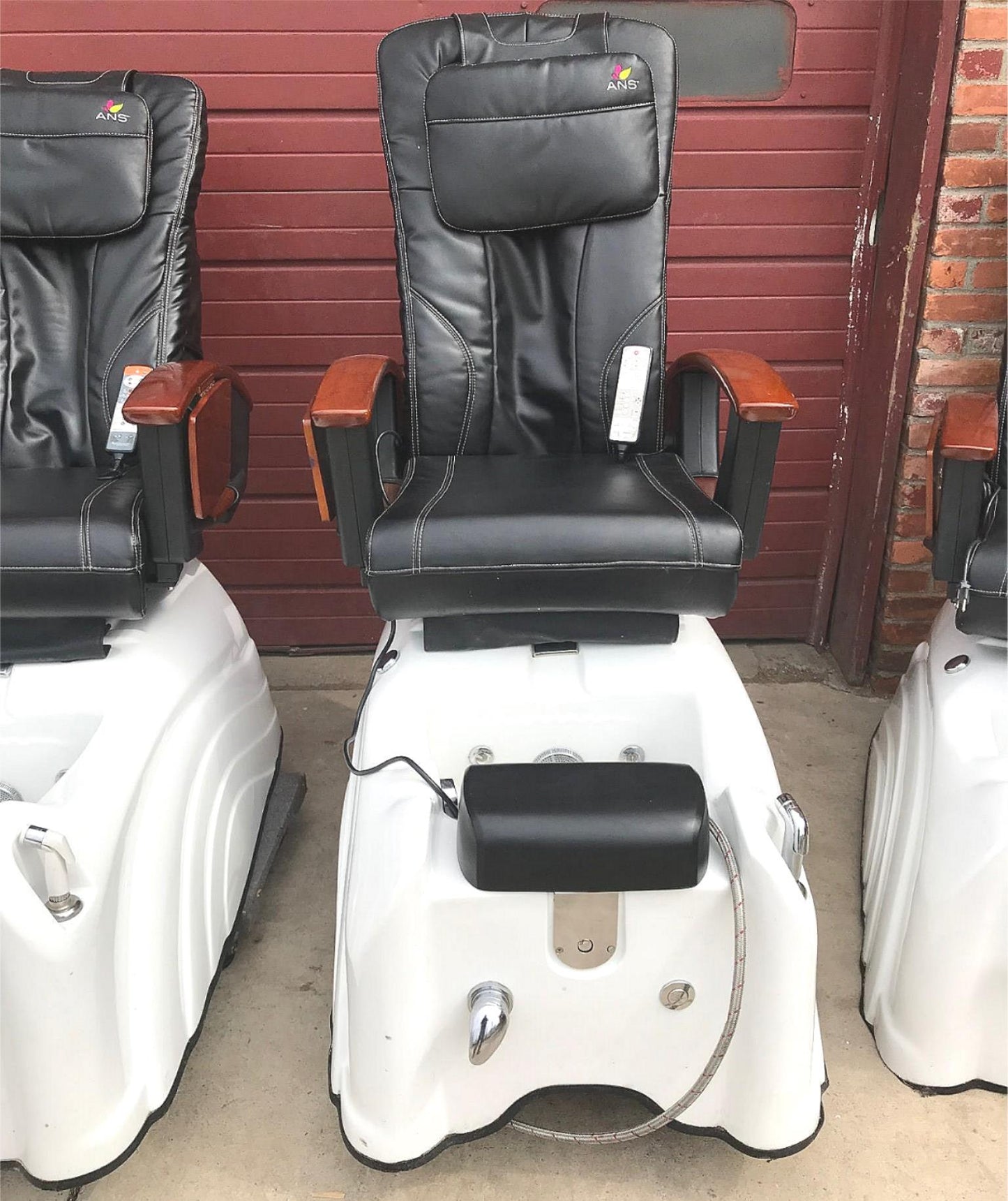 4 PEDICURE SPA STATION HYDRAULIC CHAIRS MASSAGE FOOT BEAUTY SALON SET WATCHVIDEO