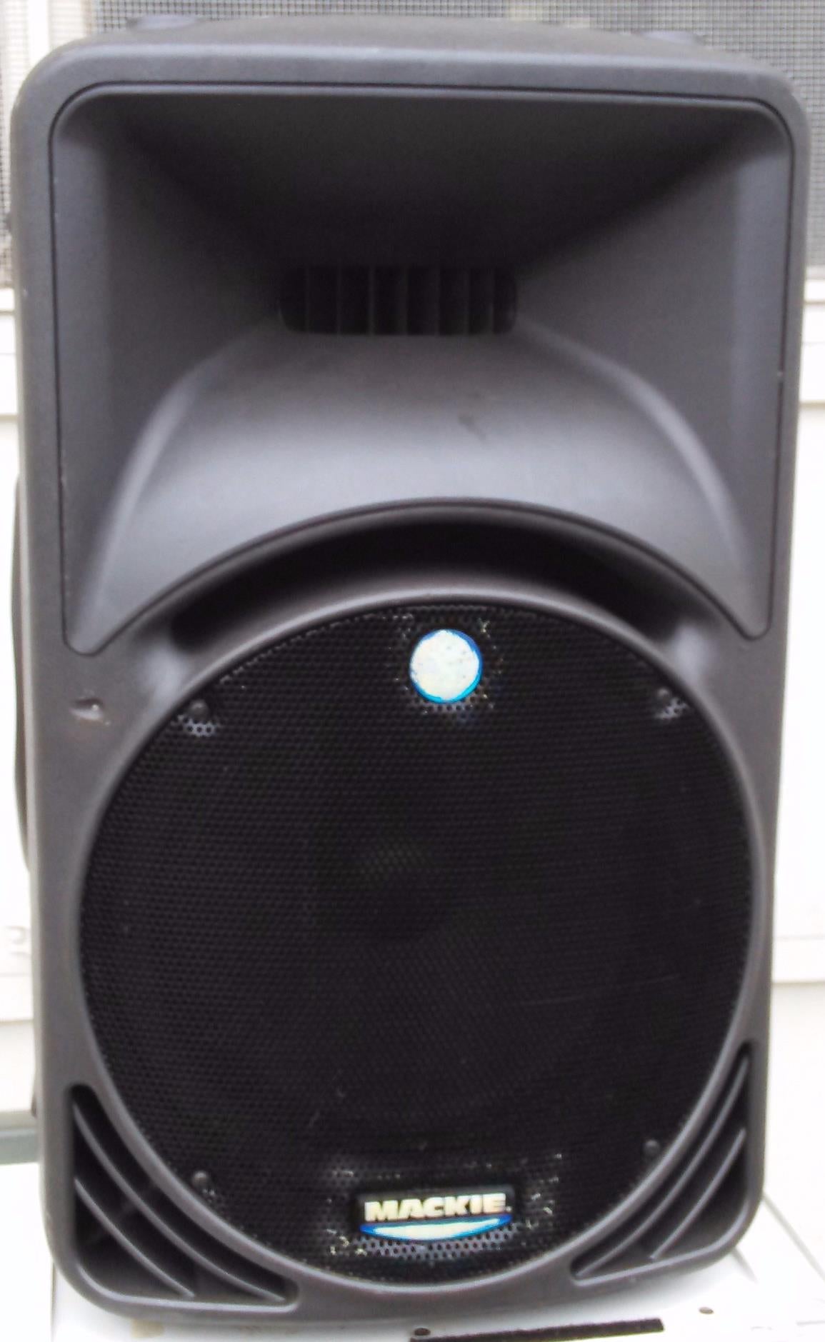 1 unit of MACKIE SRM450 1000 WATT ACTIVE SPEAKER SPEAKER working perfectly