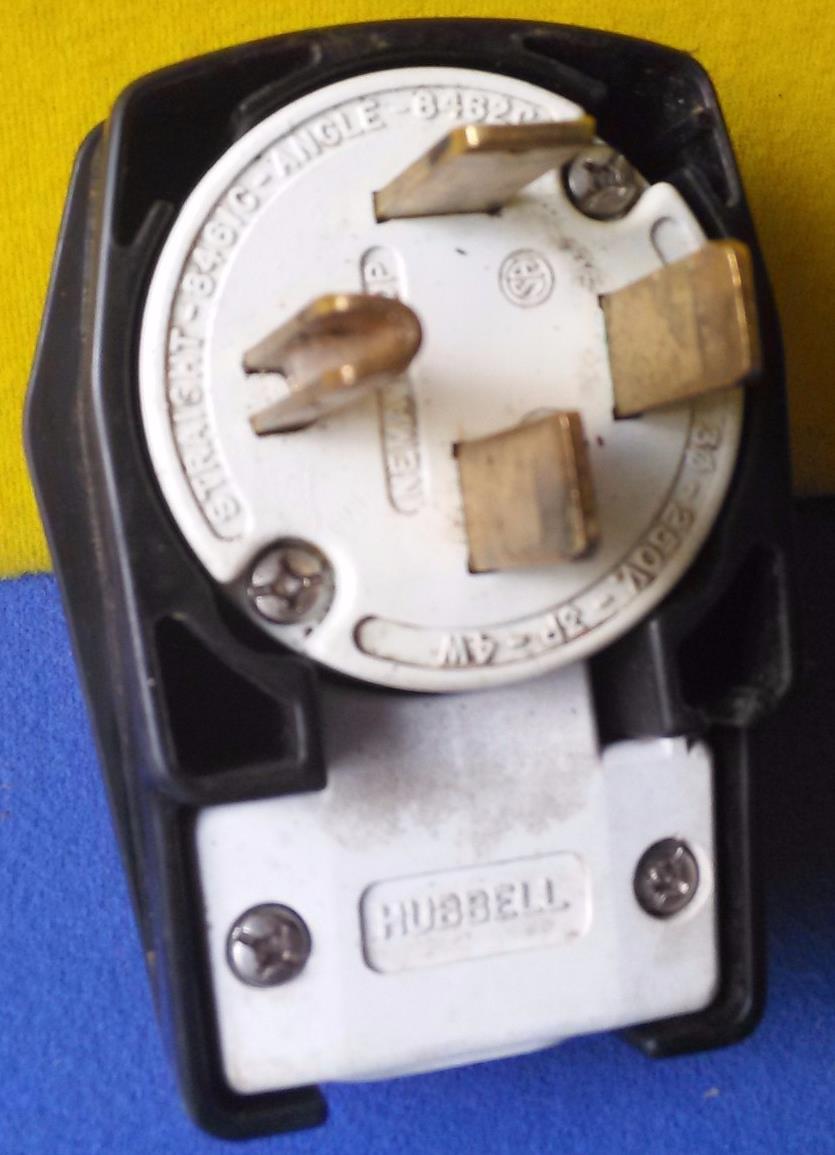 HUBBELL PULL STRAIGHT POWER PLUG STRAIGHT ANGLE