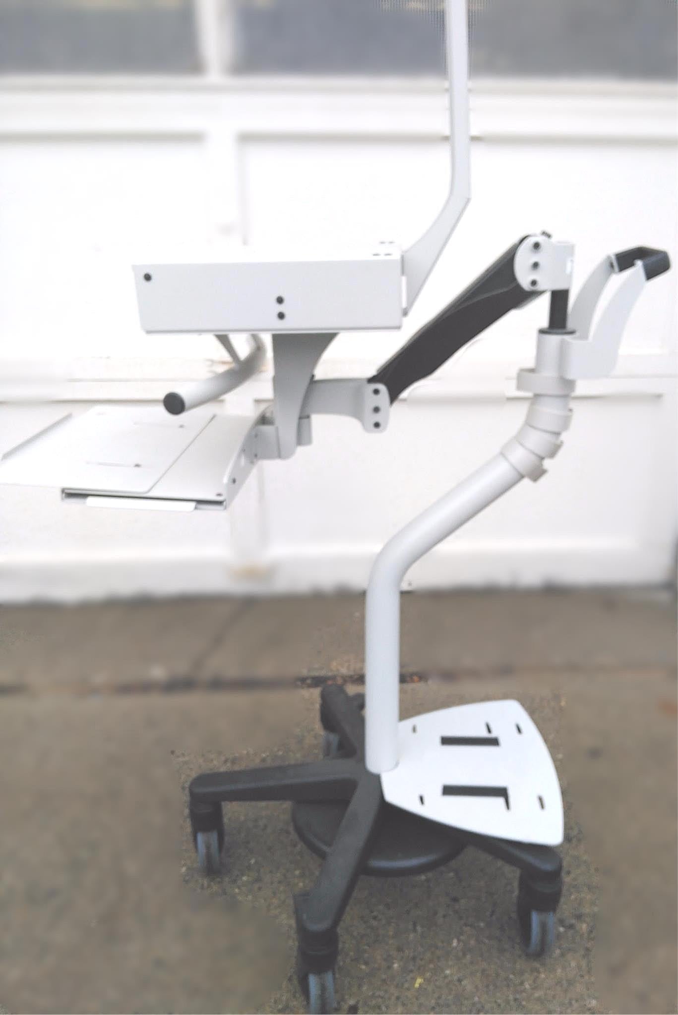 ERGOTRON ERGONOMIC ROLLING STAND UP MOBILE MEDICAL WORKSTATION LCD CART FREESHIP