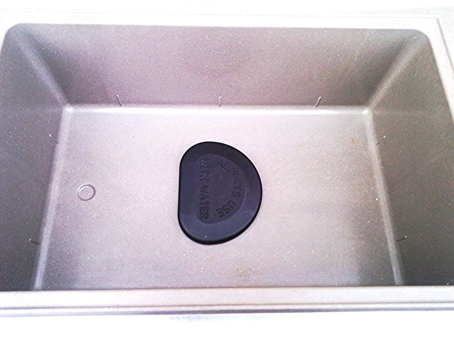 SYSCO COUNTERTOP MERCHANDISER VOLLRATH HEAT N SERVE 72020 with COVER GABLE