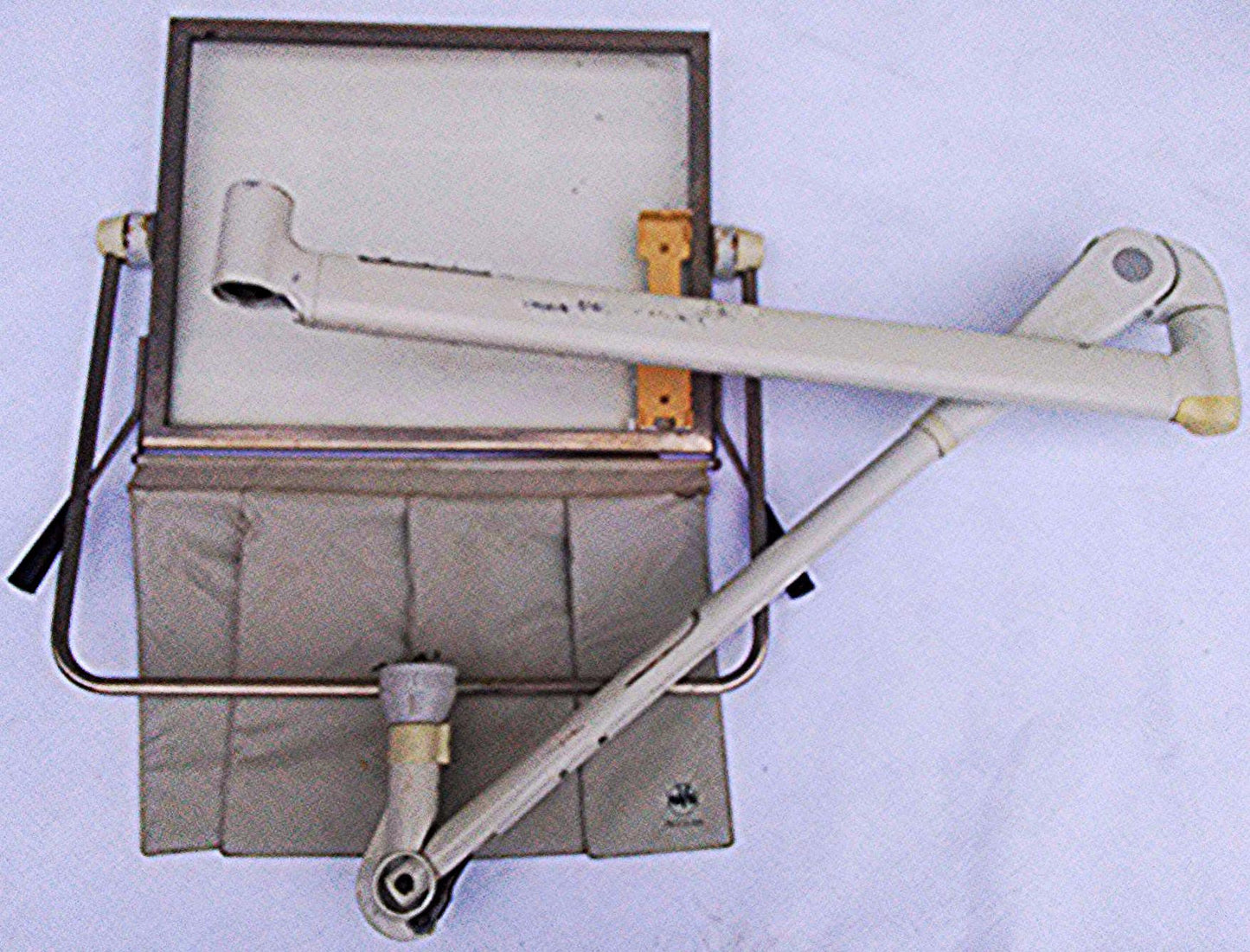 MAVIG X RAY PROTECTIVE SHIELD LEAD ACRYLIC HOSPITAL CLINIC LAB DENTAL