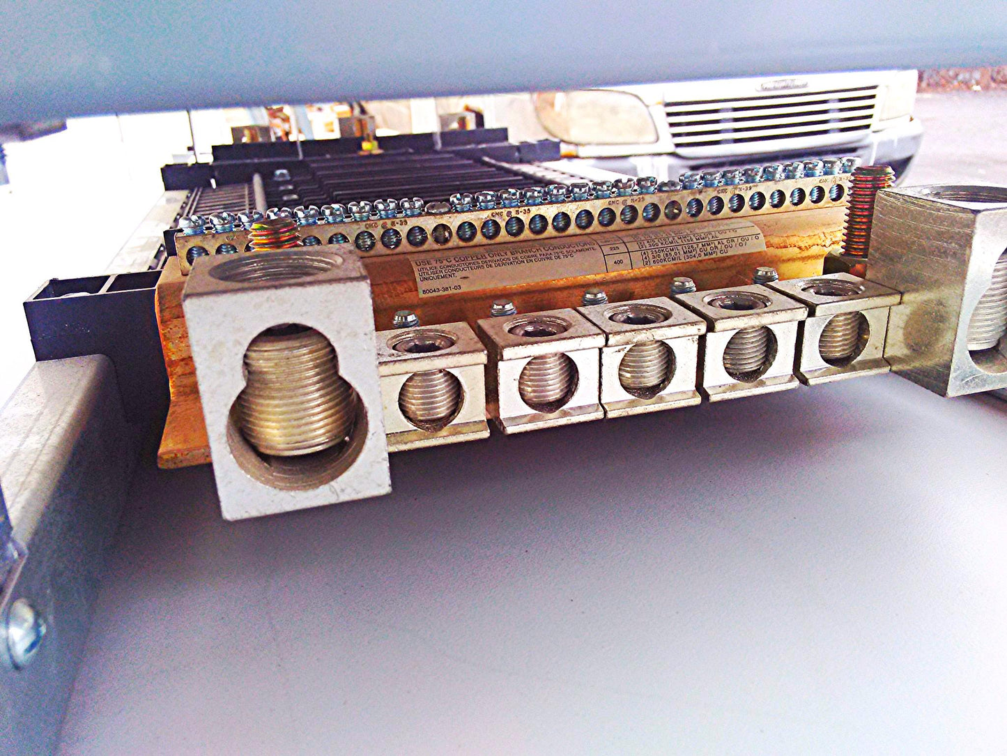 SQUARE D NQOD442L4OOCUNL MAIN CIRCUIT BREAKER PANEL BOARD ELECTRIC FREESHIP