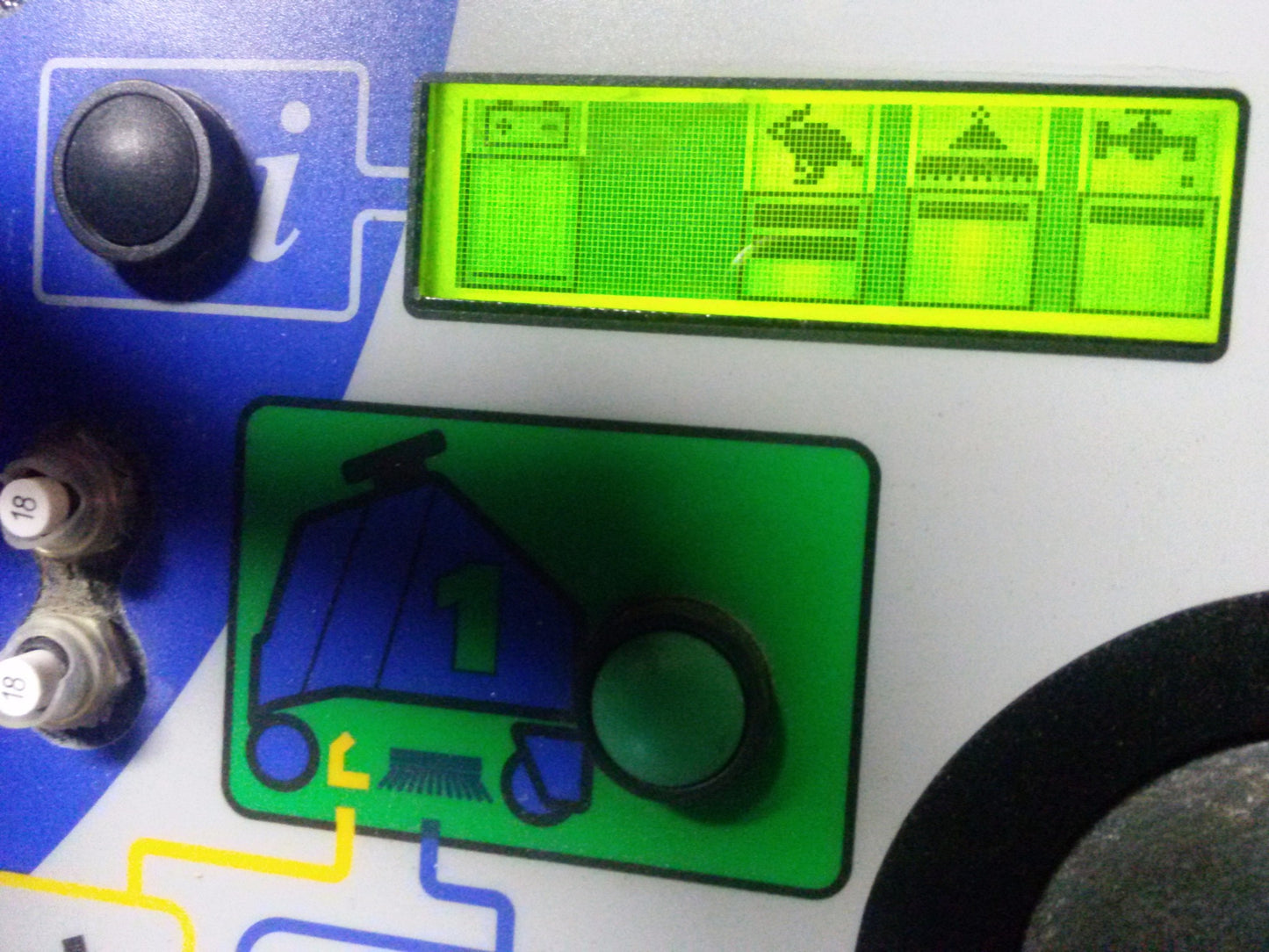 TENNANT CSX24 WINDSOR CHARIOT 24 RIDE ON FLOOR iSCRUB AUTO SCRUBBER WATCH VIDEO