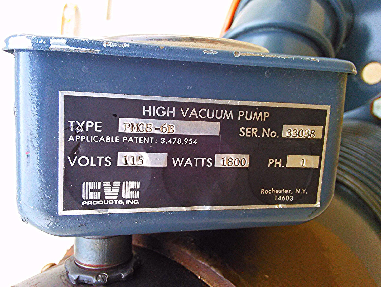 CVC PRODUCTS Type PMCS-6B 1800 WATTS 6" HIGH VACUUM PUMP NC w/ NORCAL GATE VALVE