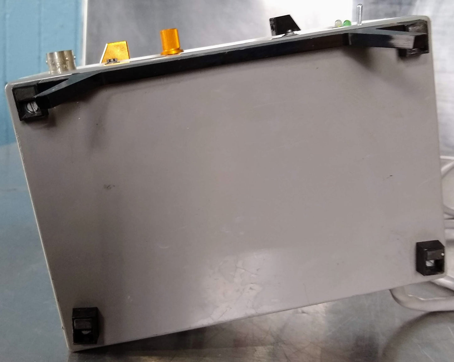 GRASS INSTRUMENTS S10 VSAB LED VISUAL STIMULATOR AMPLIFIER NEUROLOGY FREE SHIP