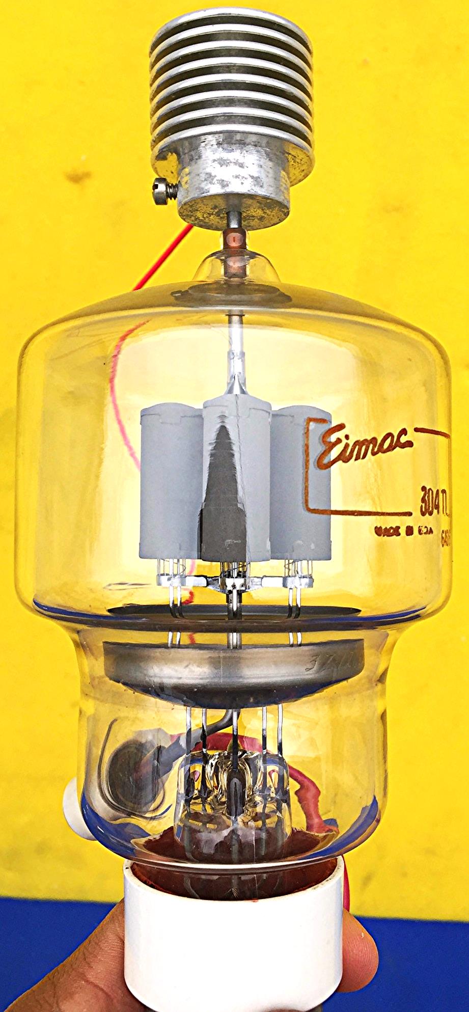 3 EIMAC 304 TL 6406 VACUUM TUBES & PIN TUBE SOCKET WORK PERFECT FREE SHIP