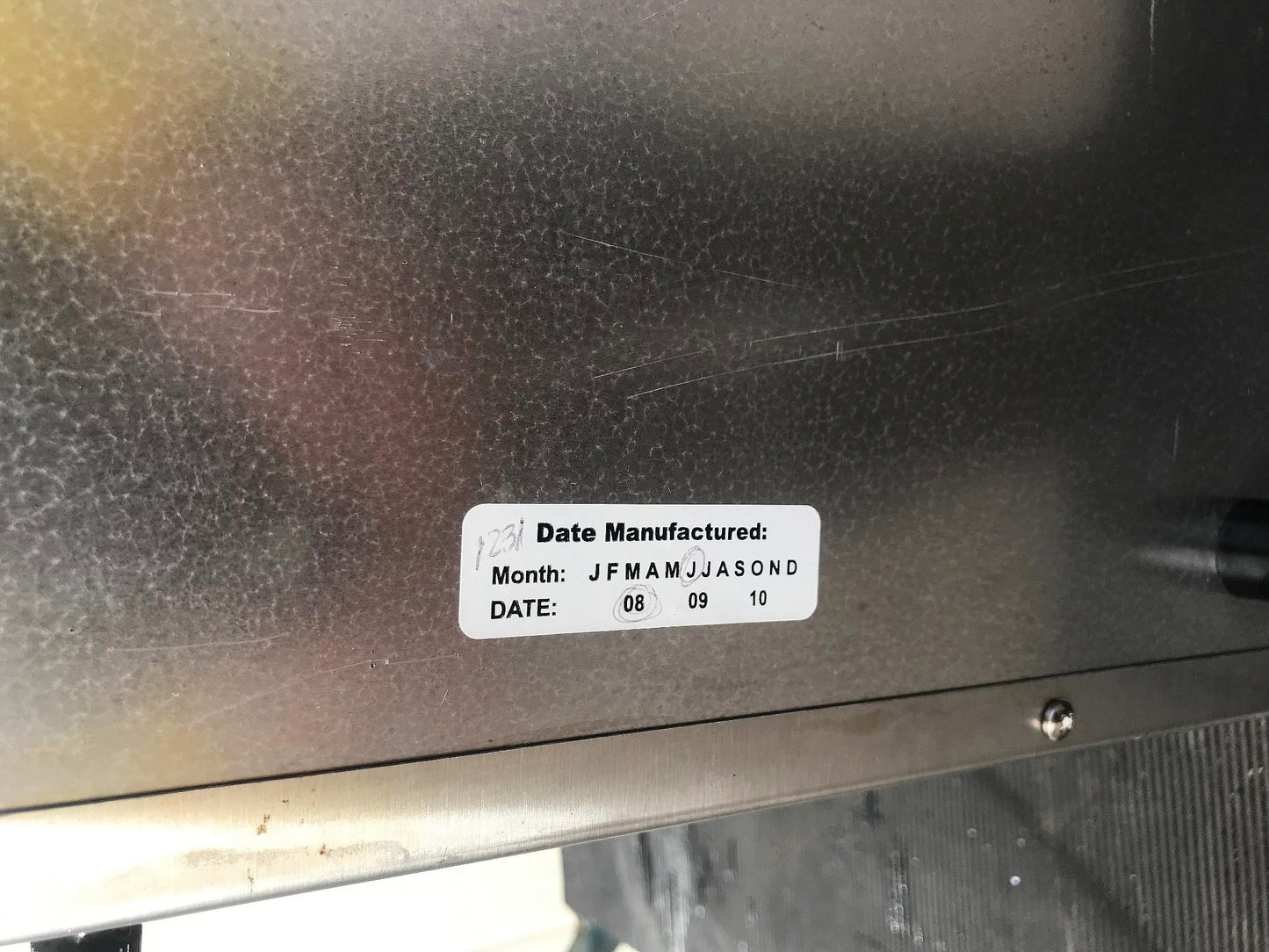 WISCO 680-4 MERCHANDISER DISPLAY 4 HEATED SHELVES PIZZA WARMER FREE SHIPPING